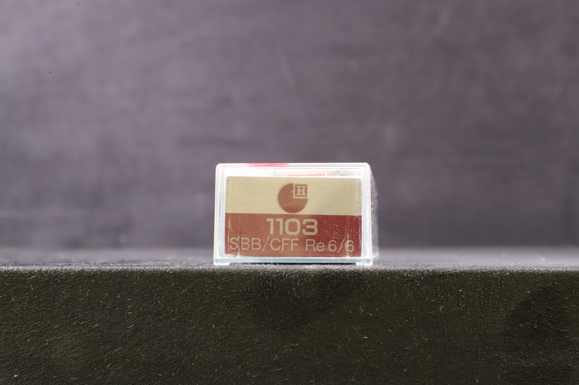 Hobbytrain/Kato N Gauge 1103 Re6/6 No.11674 in SBB Red