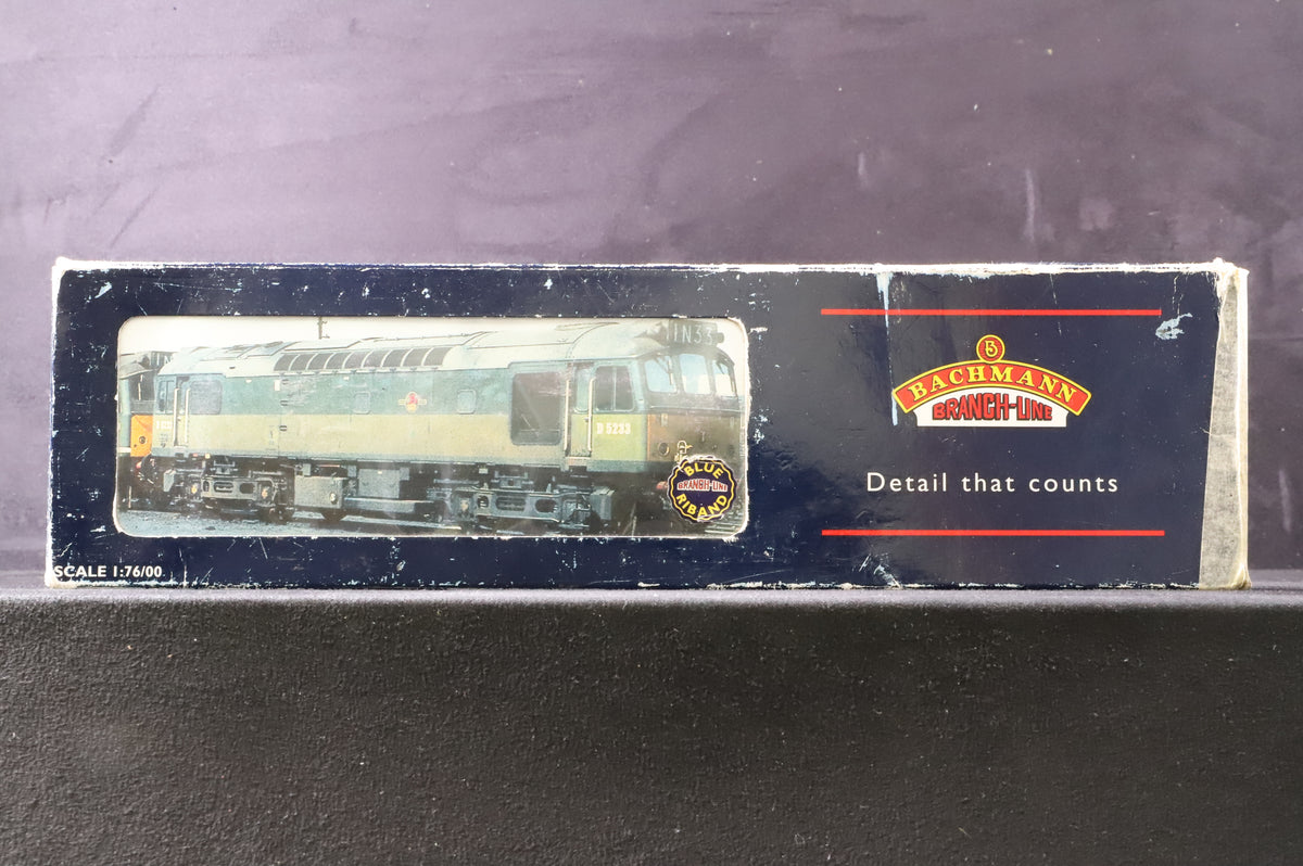 Bachmann OO 32-413 Class 25/2 Diesel &#39;D5237&#39; BR Two Tone Diesel