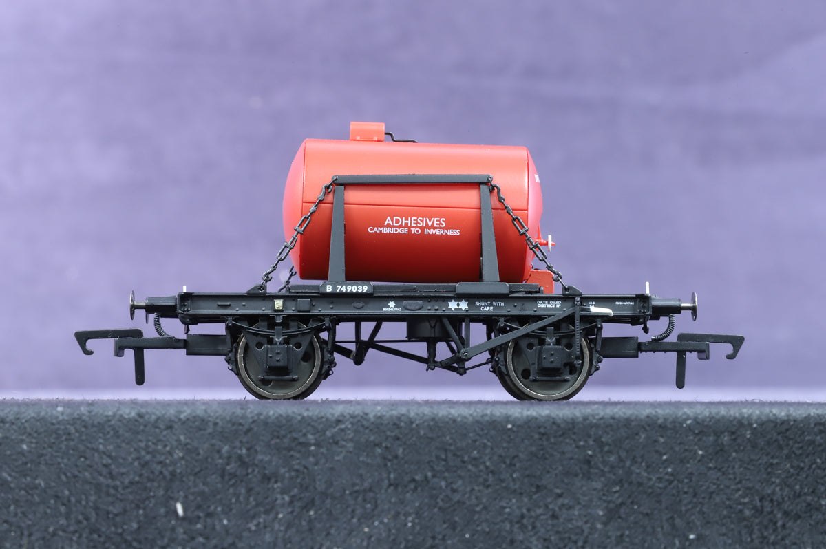 Clark Railworks OO Gauge C3021 Demountable Tank Wagon &#39;B749039&#39;, BR Adhesives
