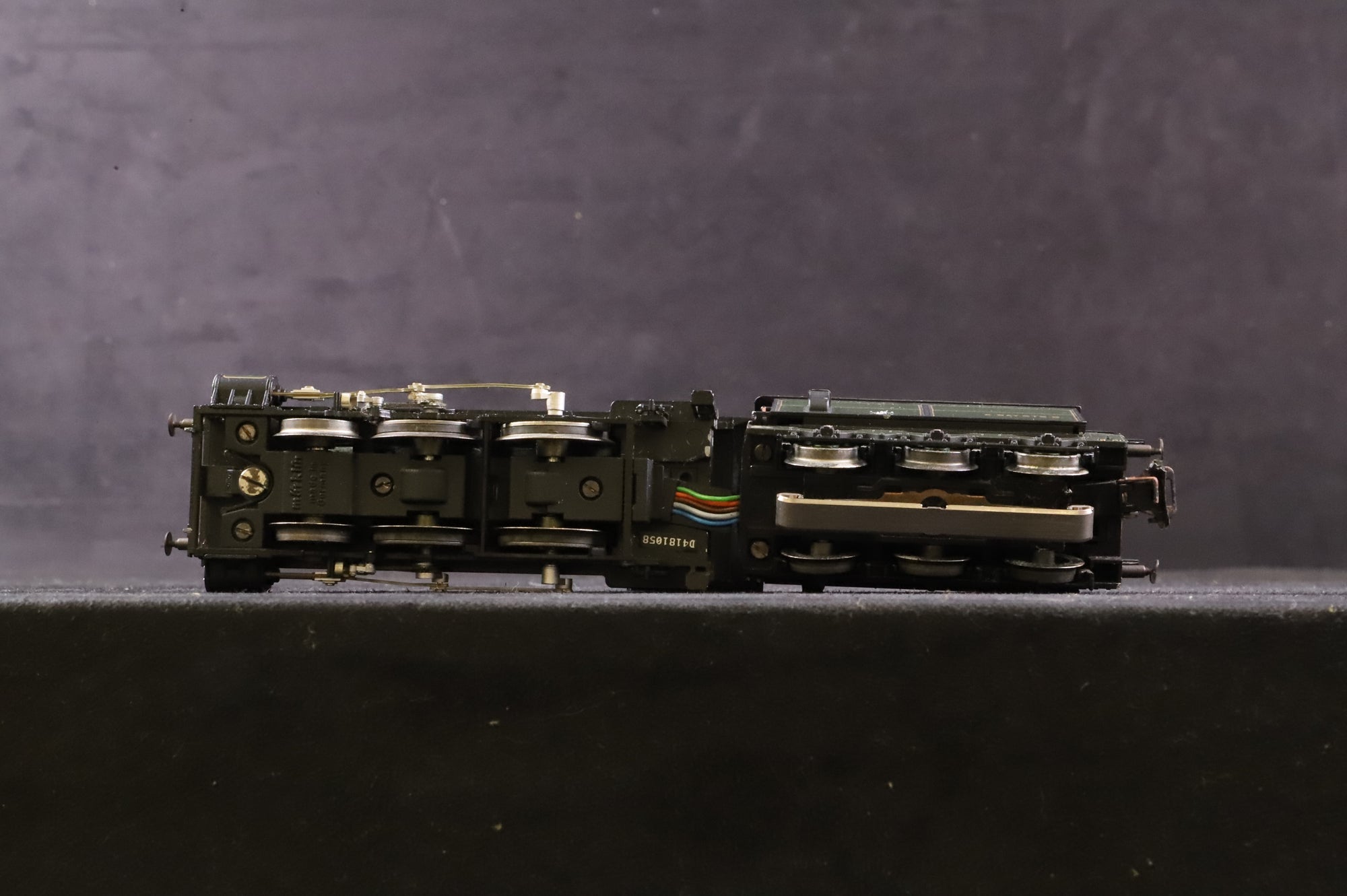 Marklin HO 3797 Series B Loco No.VI 'Murnau' in K.Bay.Sts.B Lined Green