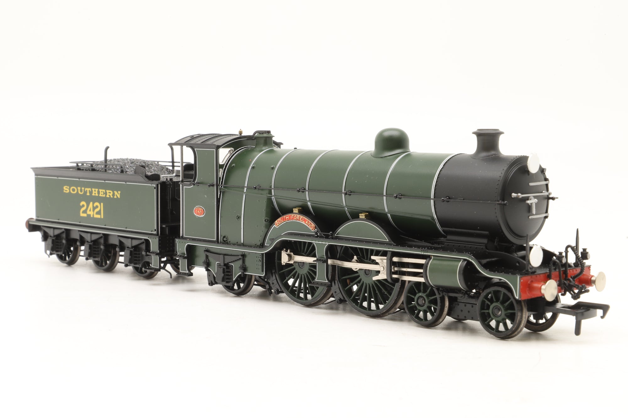 Bachmann OO 31-920 H2 Class No. 2421 'South Foreland' Southern Lined Maunsell Green
