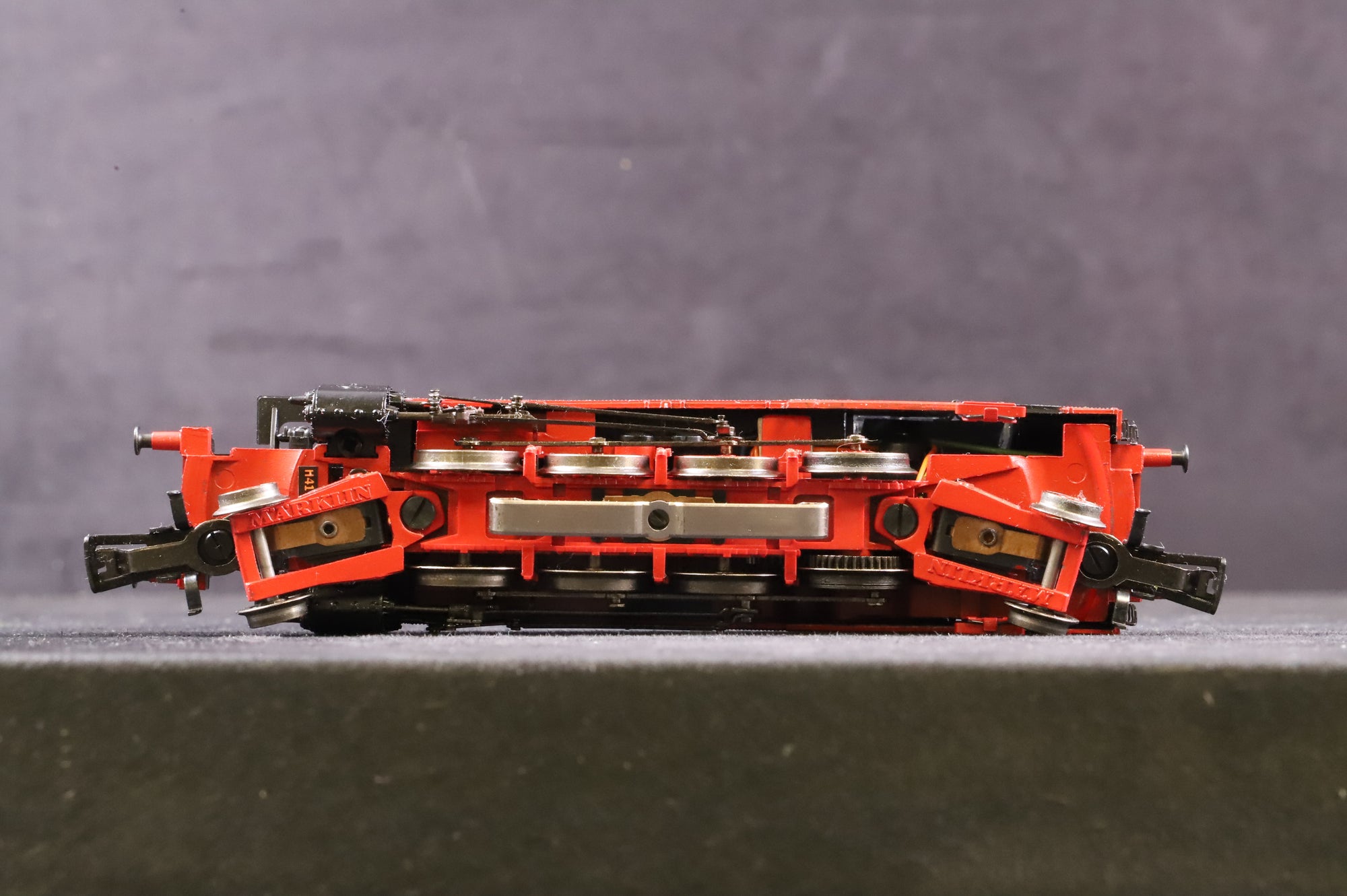 Marklin HO 33961 BR 86 86217 in DB Black/Red - UNTESTED