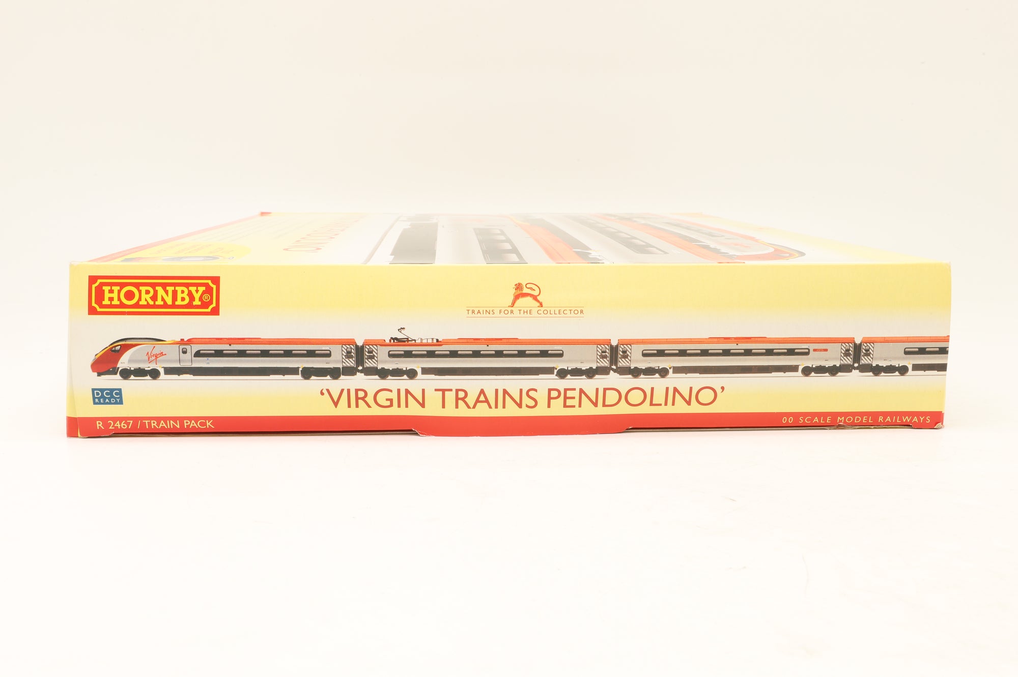 Hornby OO R2467 Class 390 Pendolino 4-Car EMU in Virgin Trains Livery