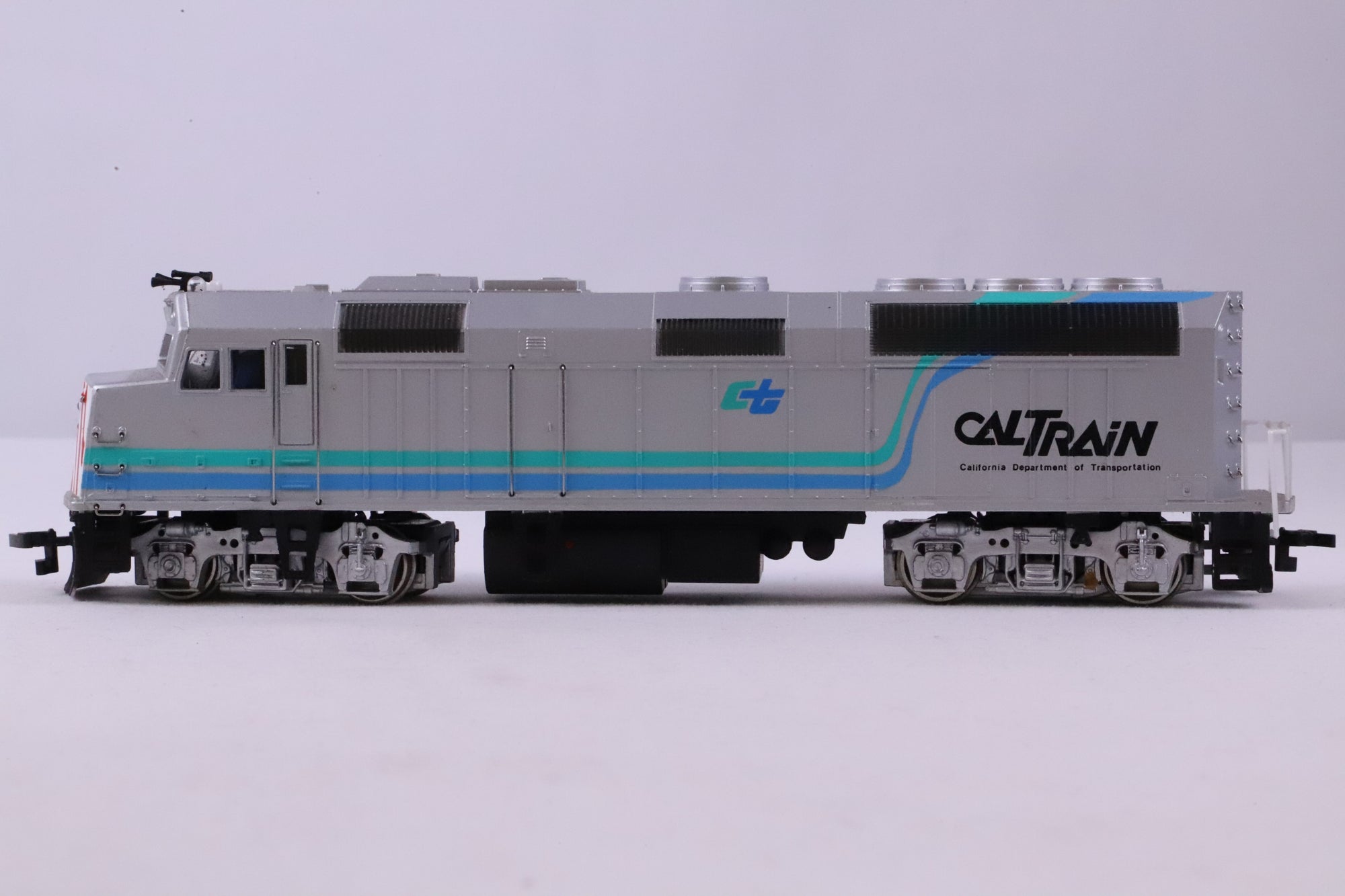 Spectrum HO 87008 F40PH Diesel CAL Trans