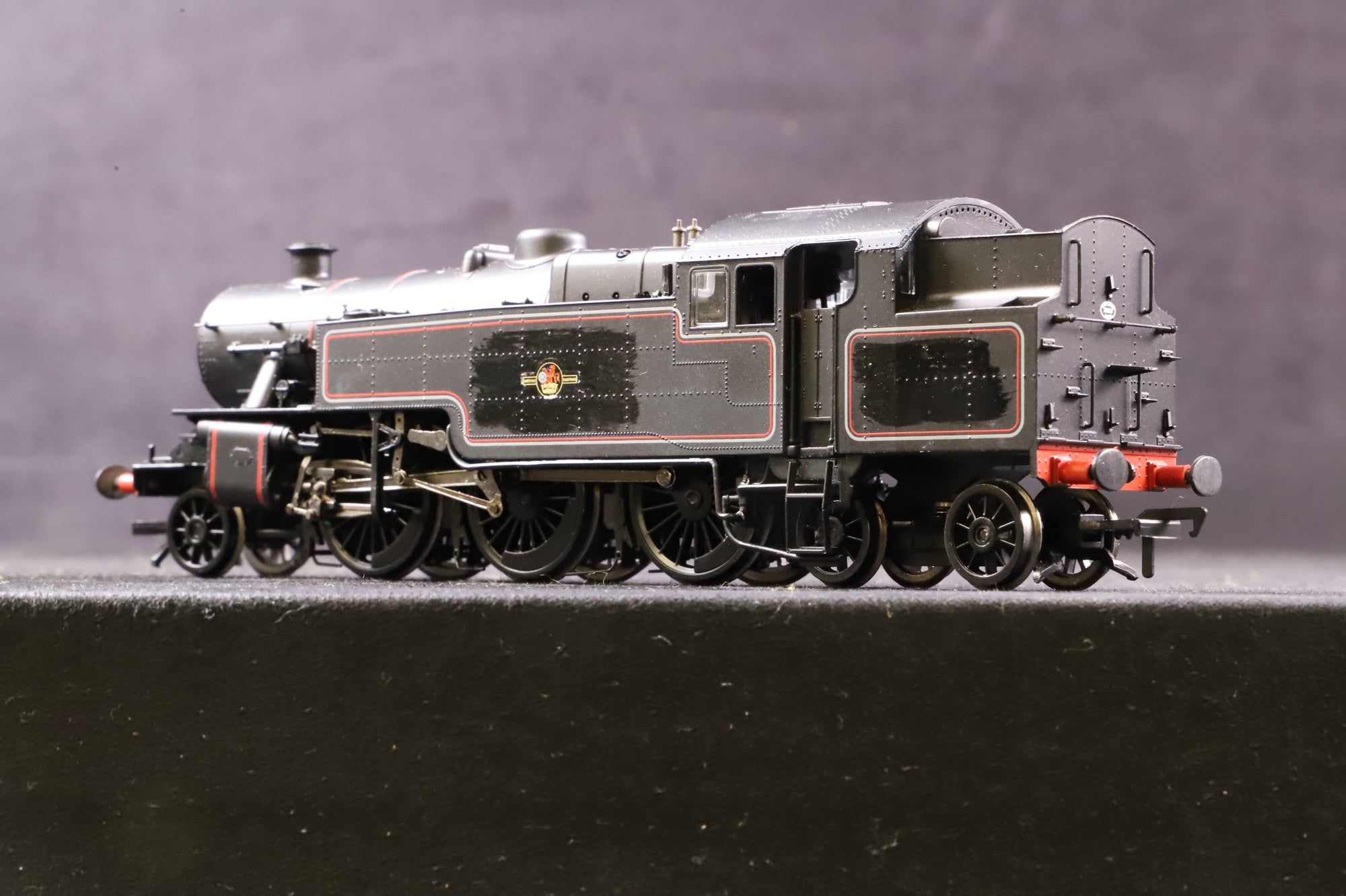 WORKSHOP Bachmann OO Fairburn 4MT in Lined BR Black w/ Late Crests