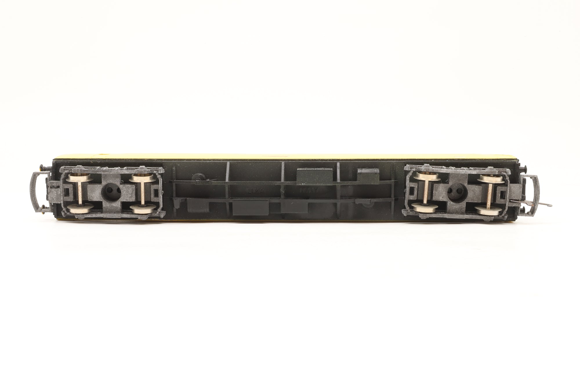 Custom OO Mk1 QSA 977986 in Network Rail Yellow