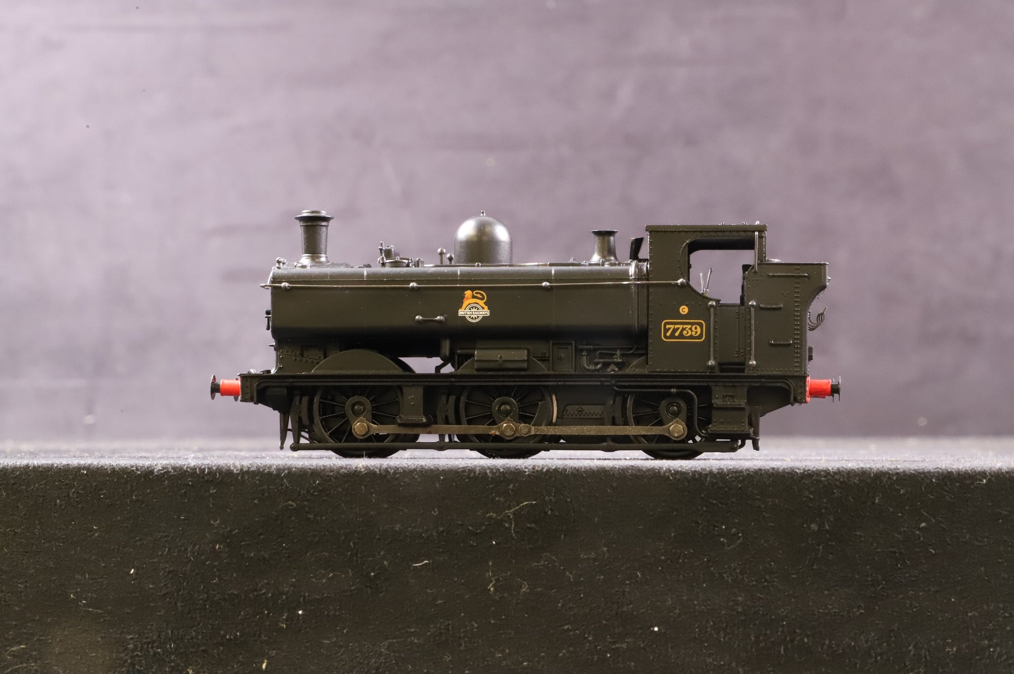 Bachmann OO 32-211 Pannier Tank '7739' BR Black E/C