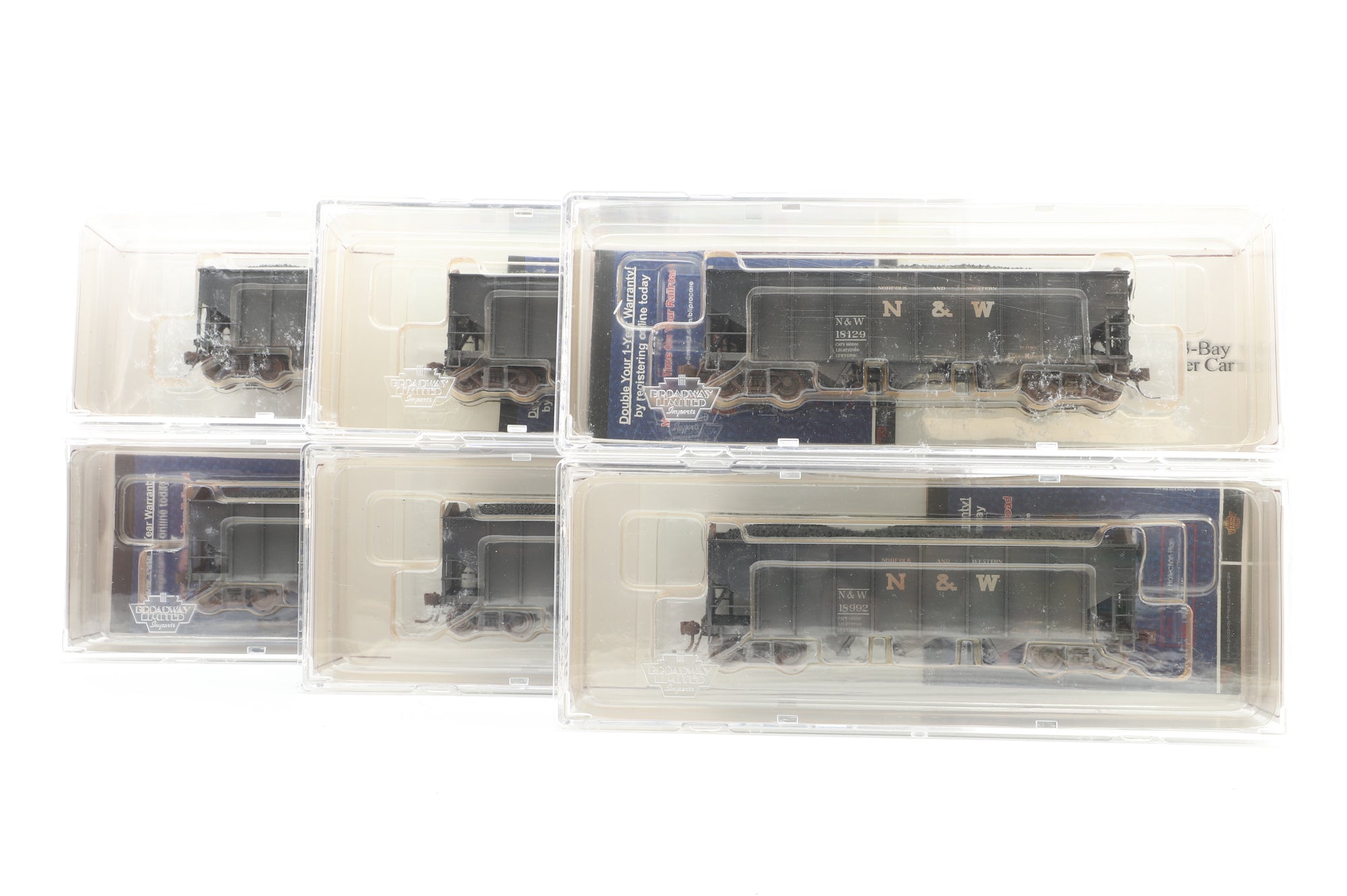 Broadway Limited HO 1726 6-Pack of H2a 3-Bay Hopper Cars in N&W Black - Pro-Weathered