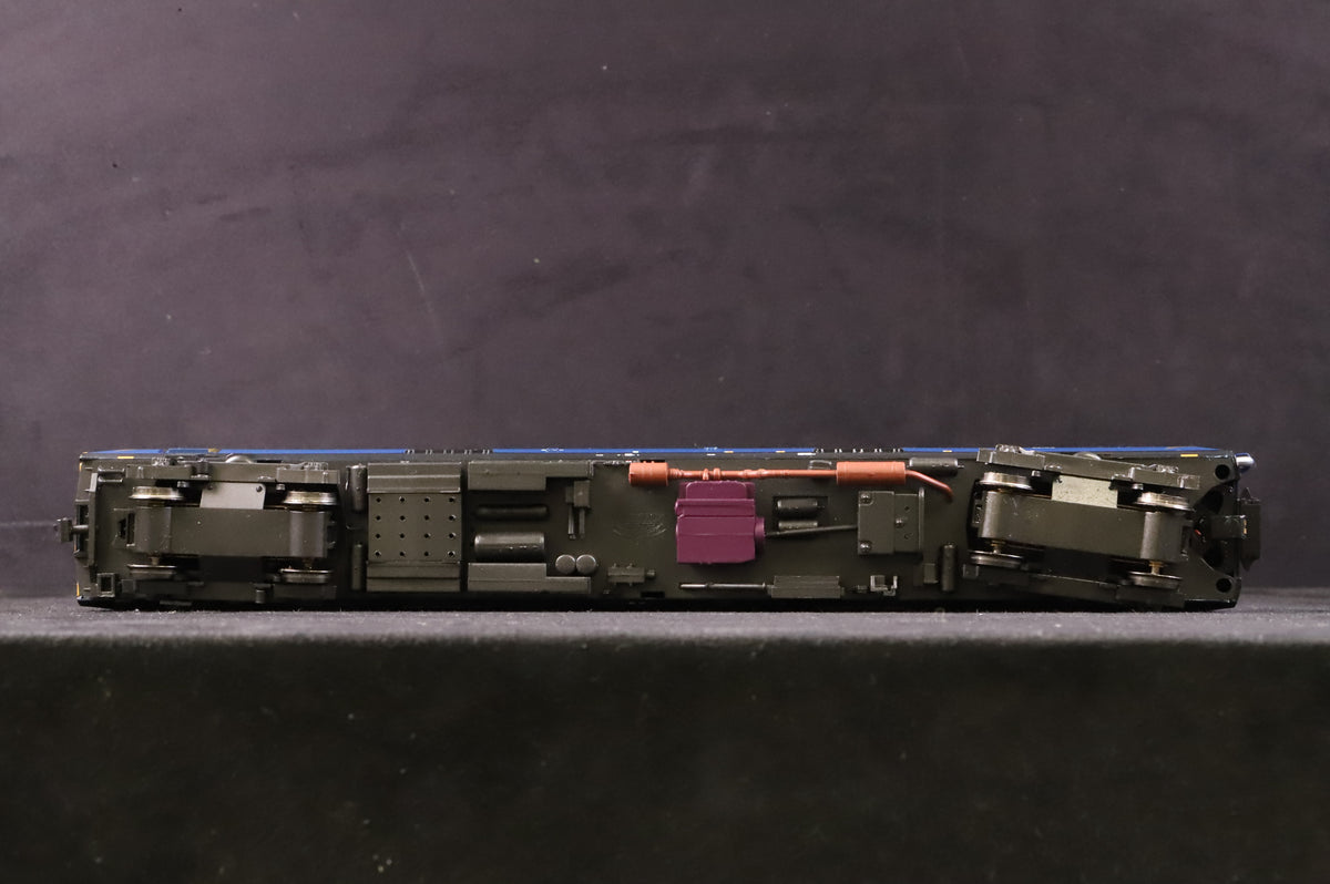 Bachmann OO 32-925 Class 150/1 2 Car DMU in First North Western Livery