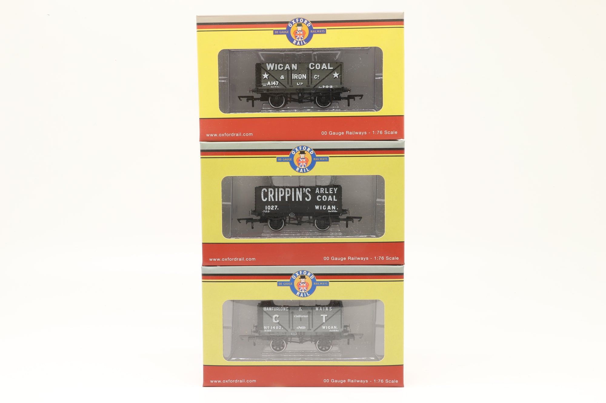 Oxford OO Rake of 3 7 Plank Wagons in Assorted Wigan Coal Merchant Liveries