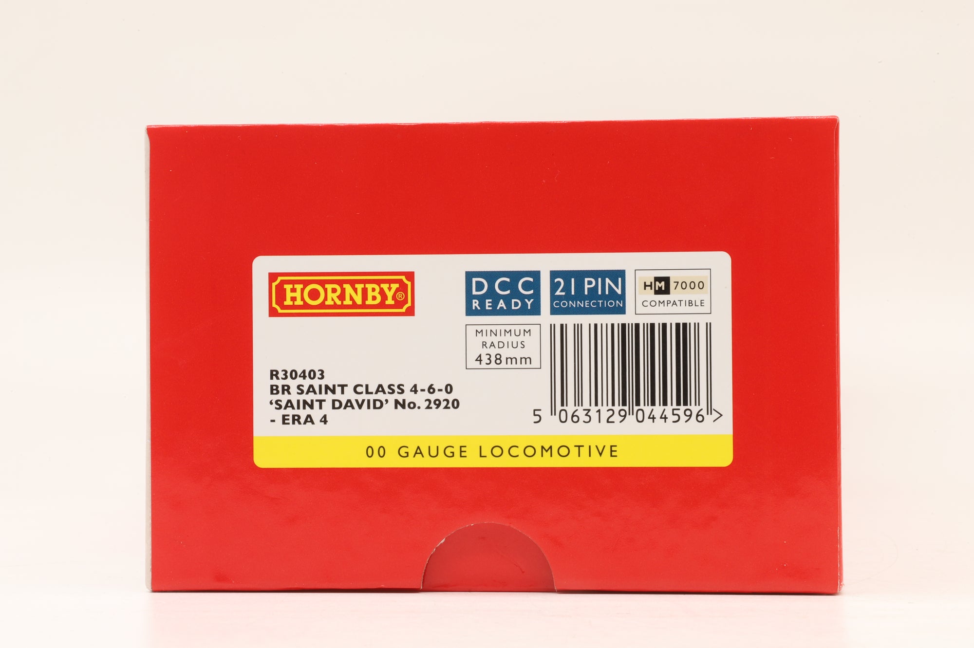 Hornby OO R30403 BR Saint Class 'Saint David' '2920'