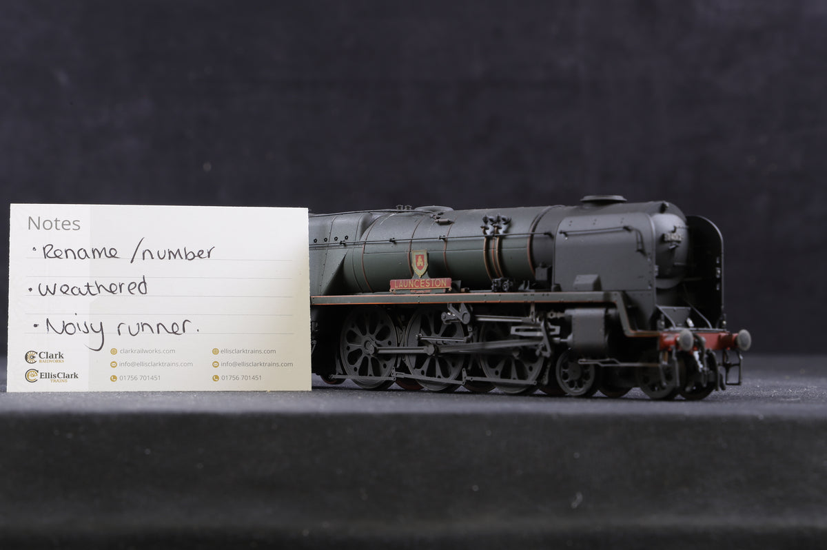 Hornby OO R3203 4-6-2 Rebuilt West Country Class &#39;Launceston&#39; &#39;34012&#39; BR Green L/C Weathered Renamed &amp; Renumbered