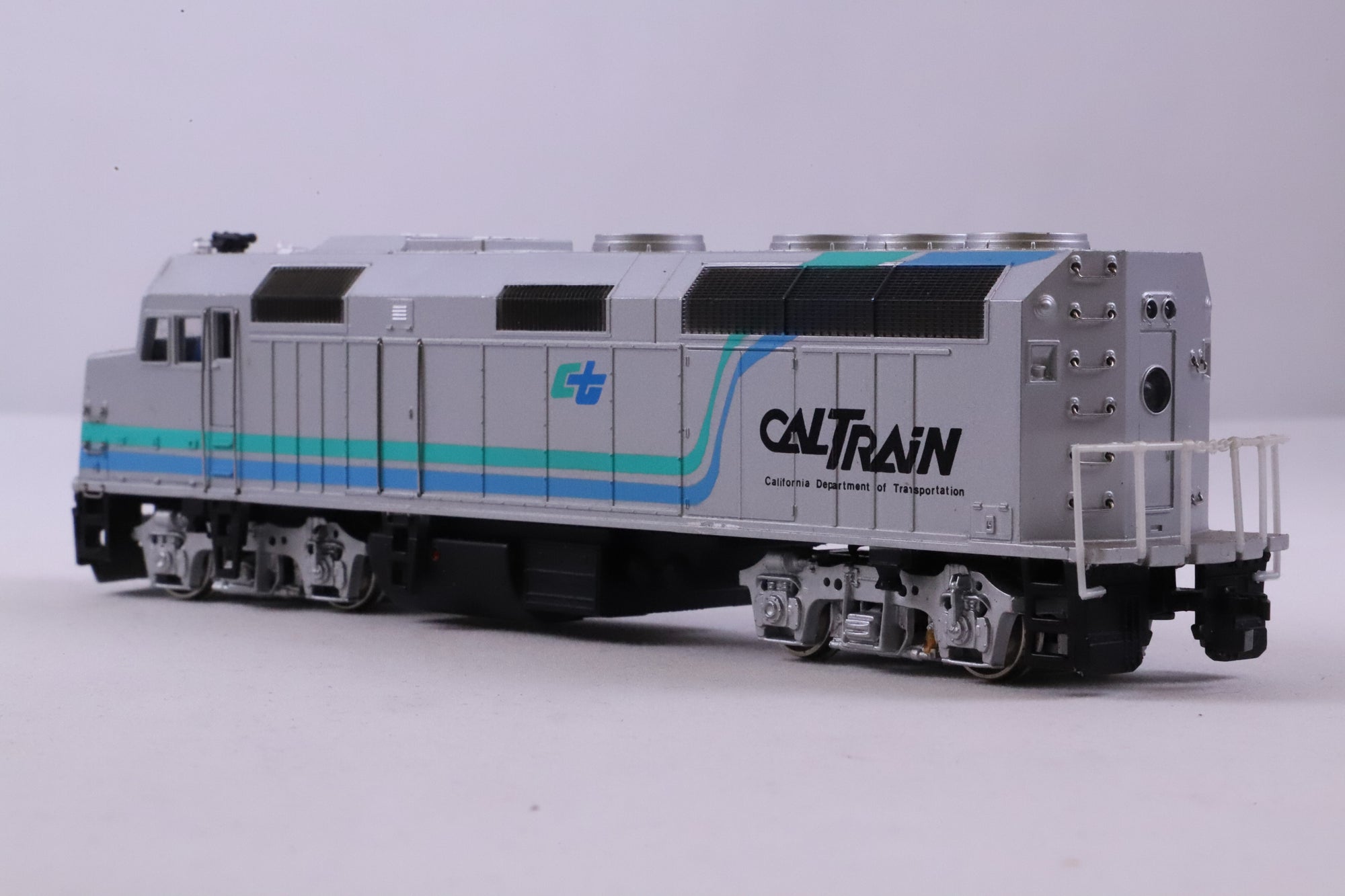 Spectrum HO 87008 F40PH Diesel CAL Trans
