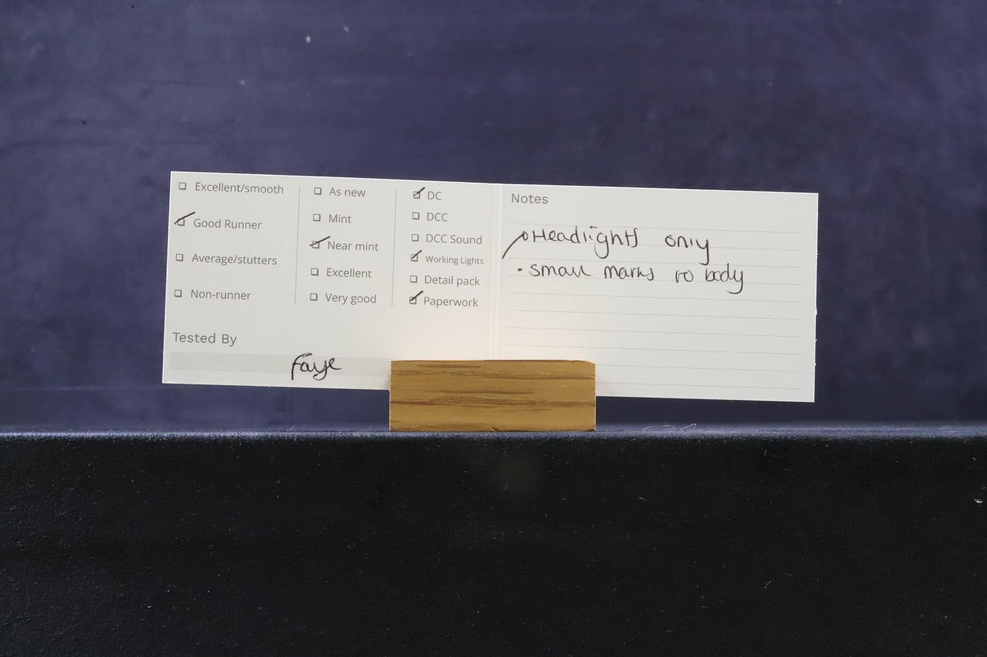 Roco HO 63735 SBBCFF Re6/6 Twin Pantograph Locomotive '11688' Green