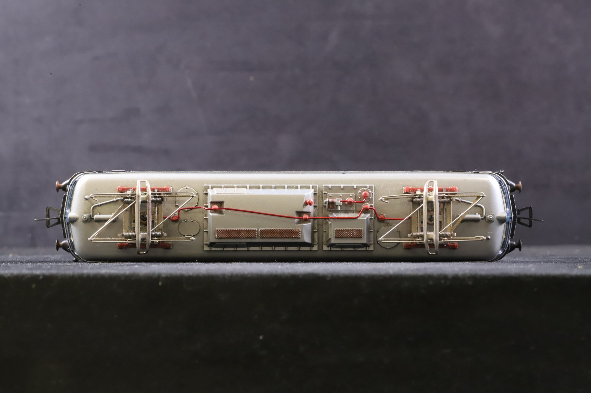 Fleischmann HO 4336 BR 110 1104447 in DB Blue