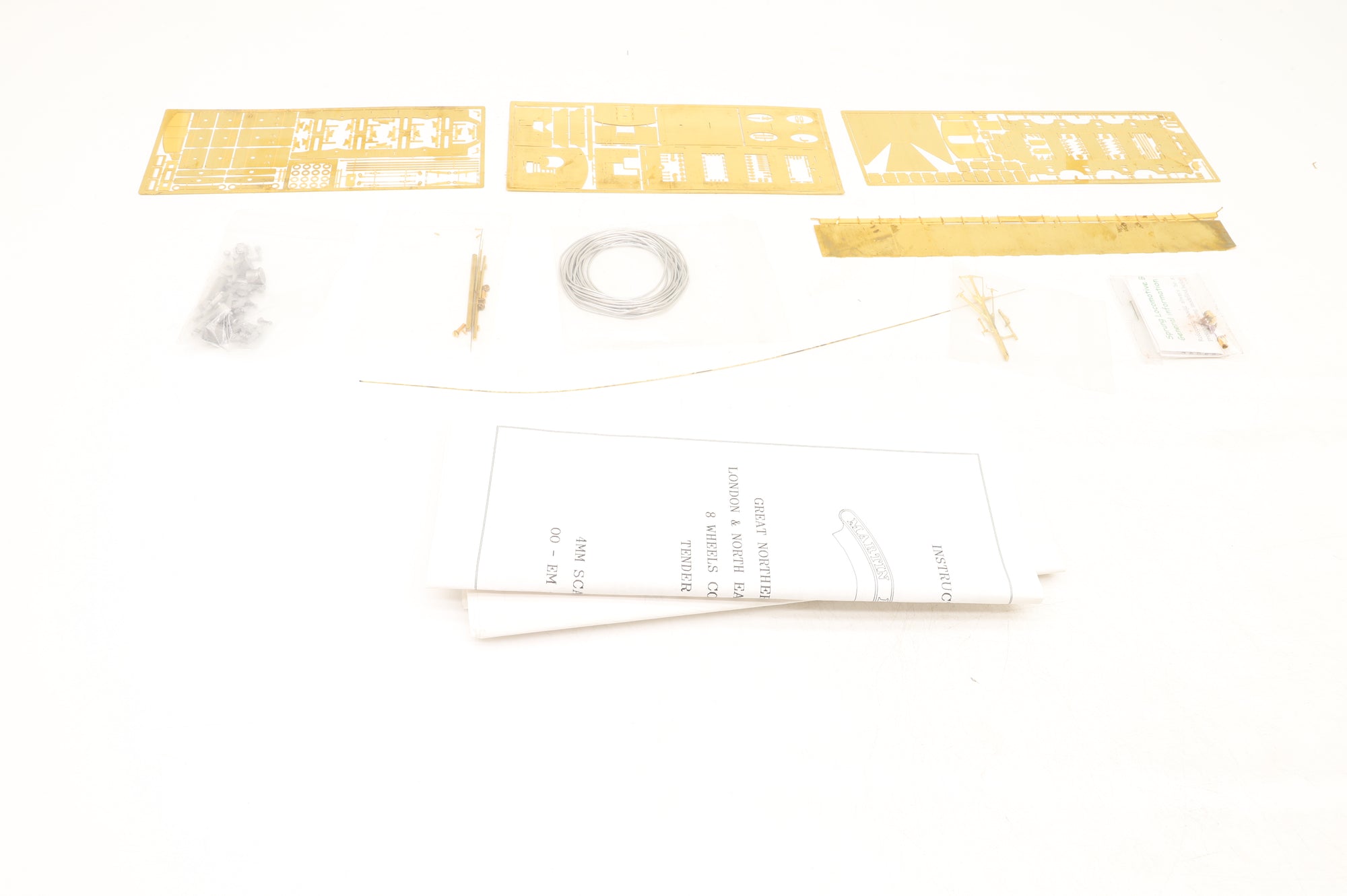 Martin Finney OO/P4/EM LNER 8 Wheel Coal Rail Tender Unstarted Kit