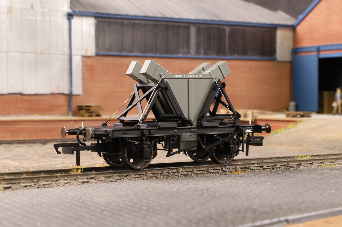 Clark Railworks OO Gauge C3026 Demountable Tank Wagon &#39;B749039&#39;, Propeller Carrier