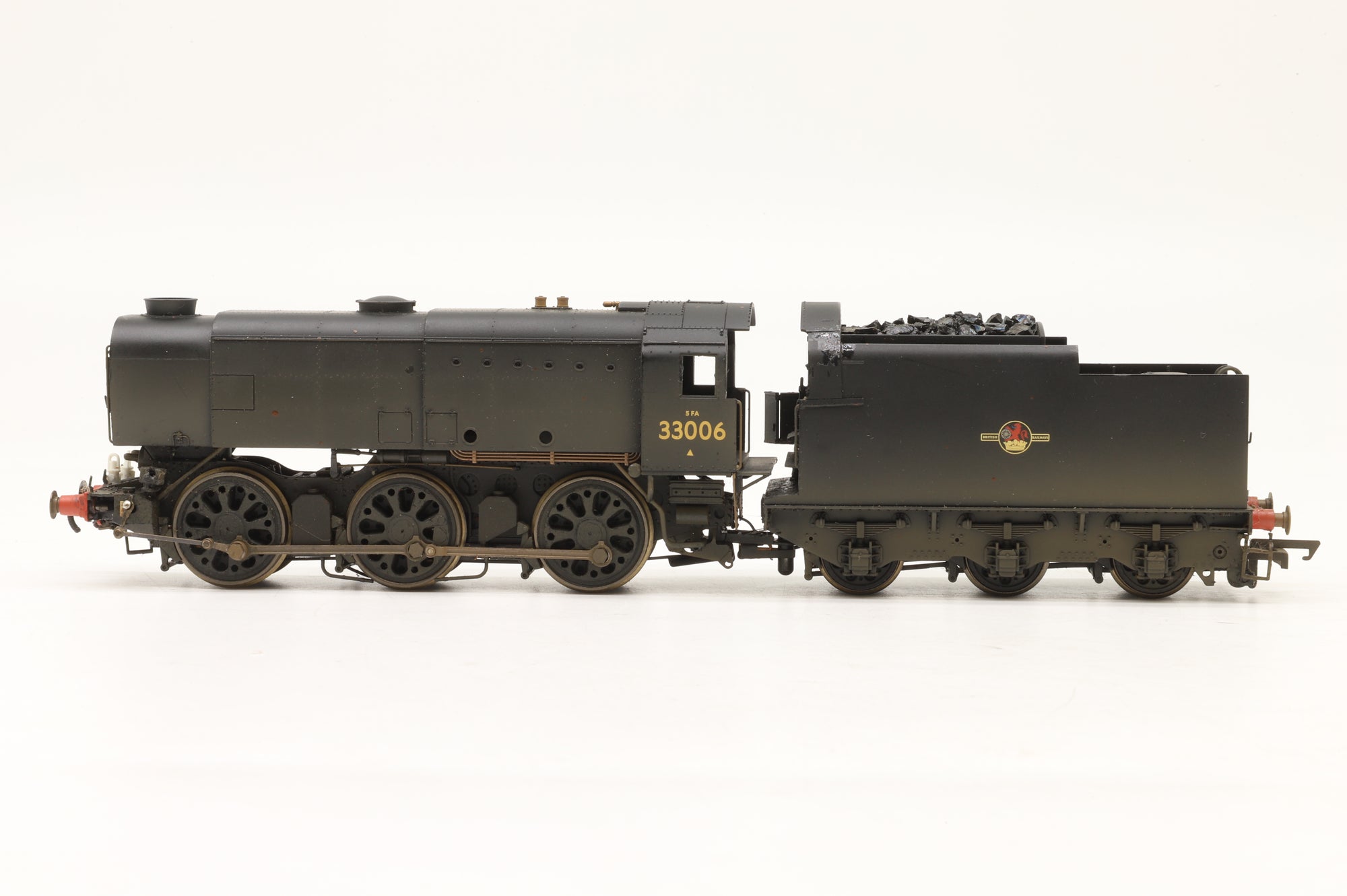 WORKSHOP Hornby OO R2344A Class Q1 33006 in BR Black w/ Late Crests