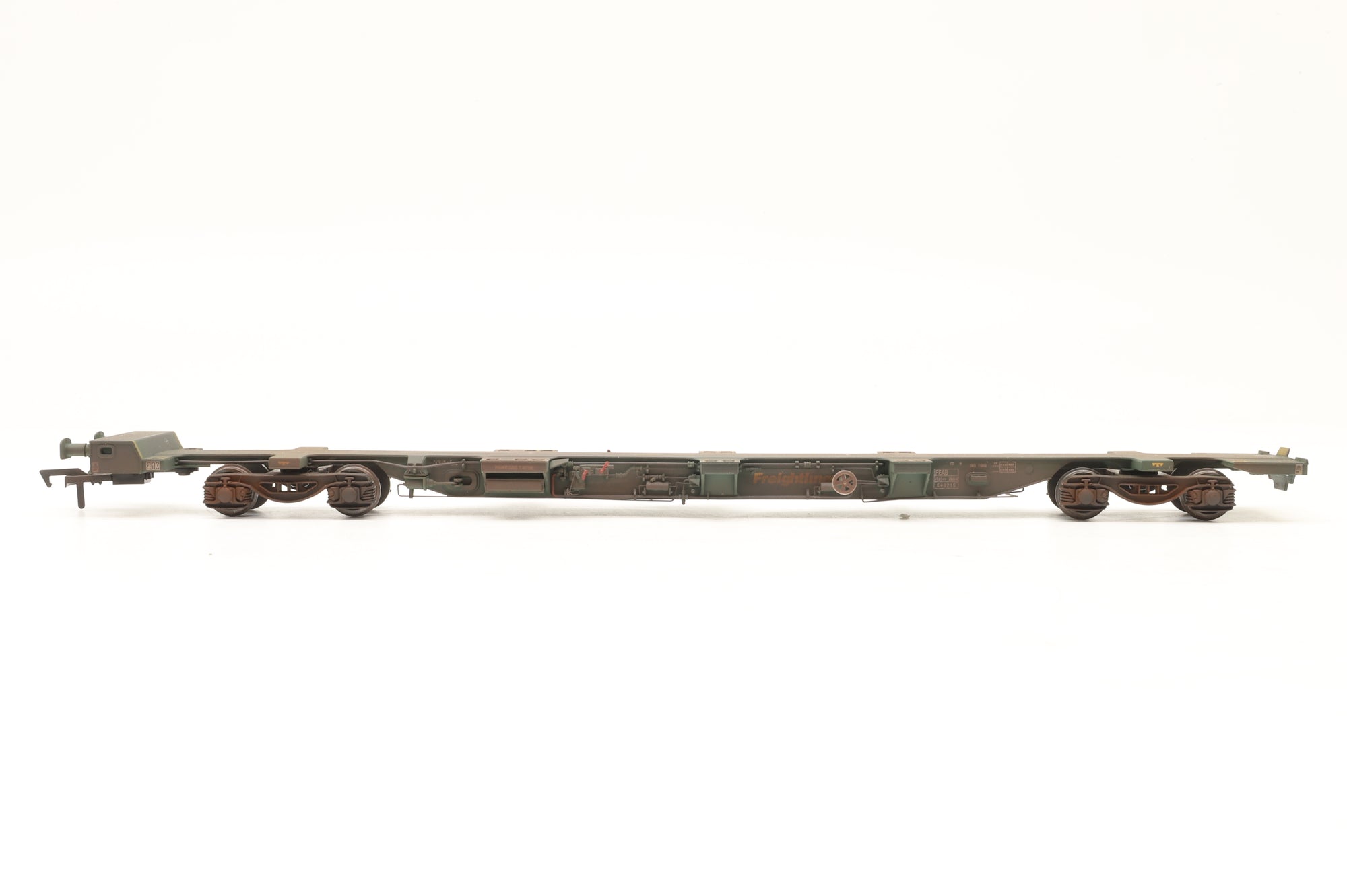 WORKSHOP Dapol OO B724-B Twin Pack of FEA Spine Wagons in Freightliner Green – Weathered