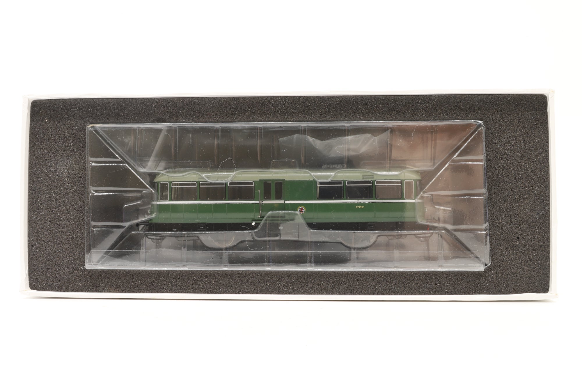 Heljan OO 8705 Railbus W&M E79961 Green - Gloss