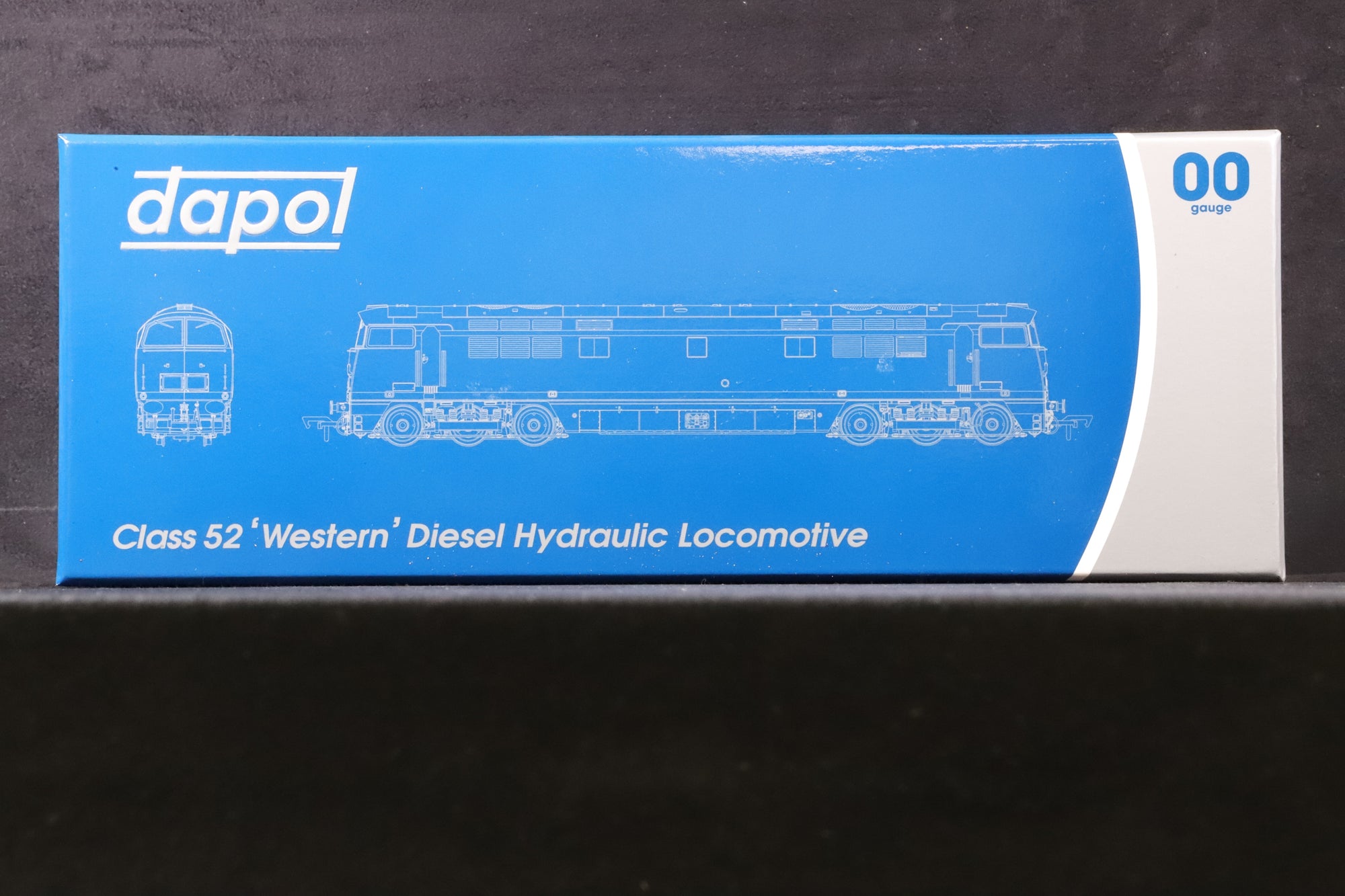 Dapol OO 4D-003-006 Class 52 'D1065' 'Western Consort' BR Maroon 'Small Yellow Panel