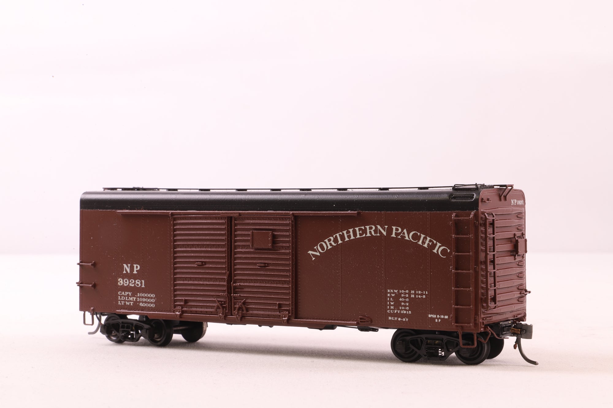 W&R Enteprises HO Brass 3235 Box Car Auto NP Round Roof Double Door 40' 1/4 '39281'