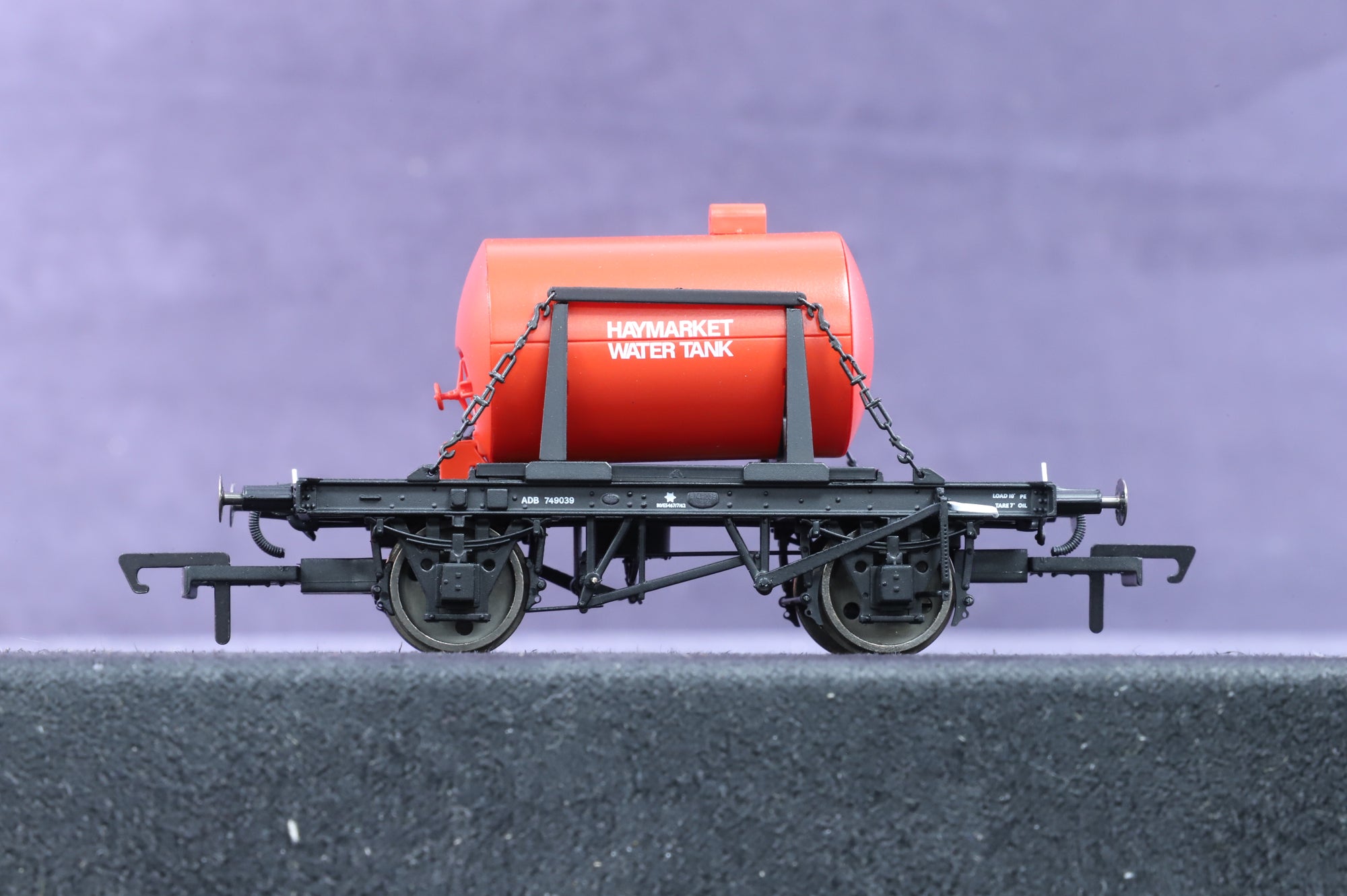 Clark Railworks OO Gauge C3022 Demountable Tank Wagon 'ADB749039', Haymarket Water Tank