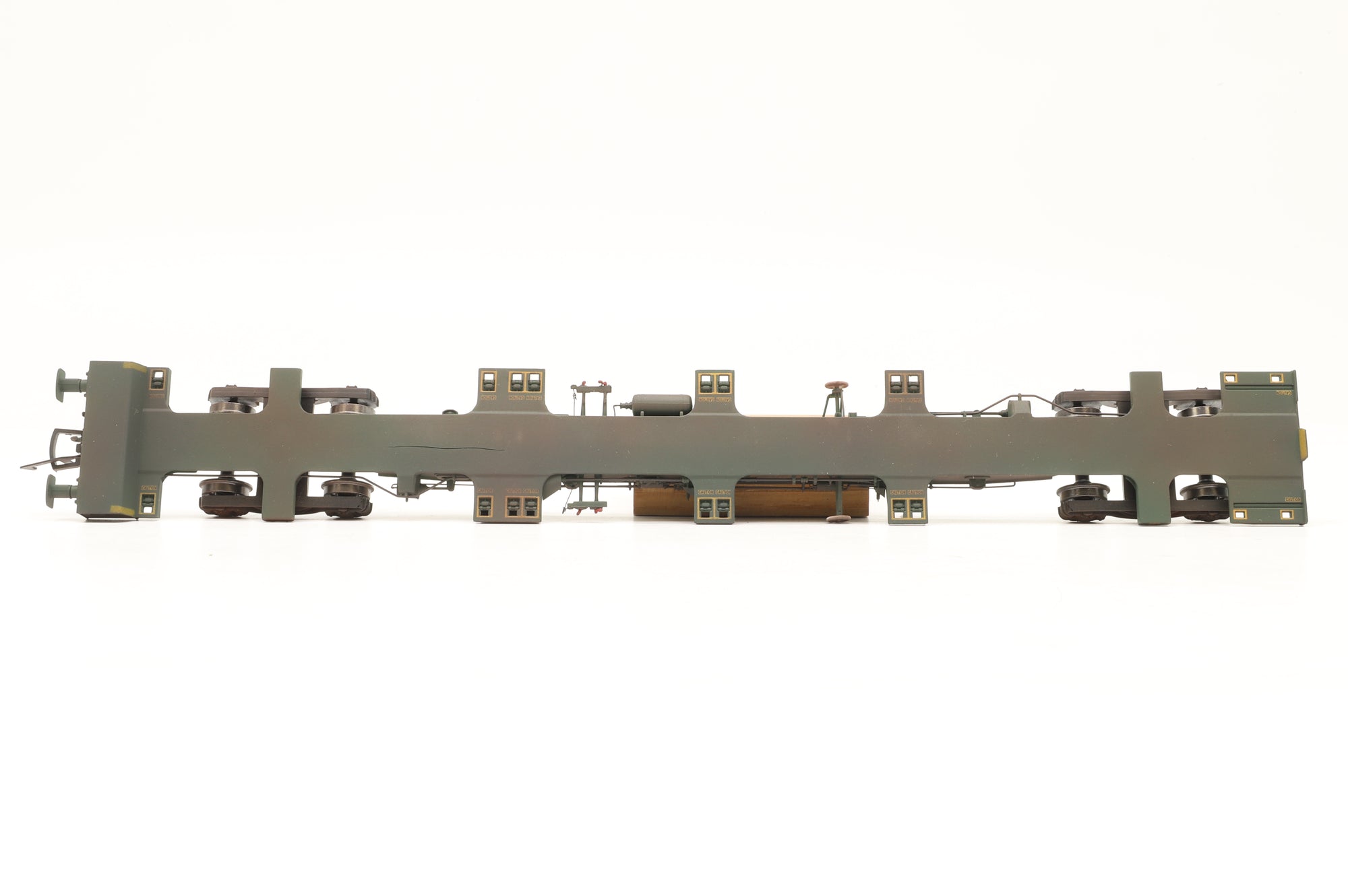 WORKSHOP Dapol OO B724-B Twin Pack of FEA Spine Wagons in Freightliner Green – Weathered