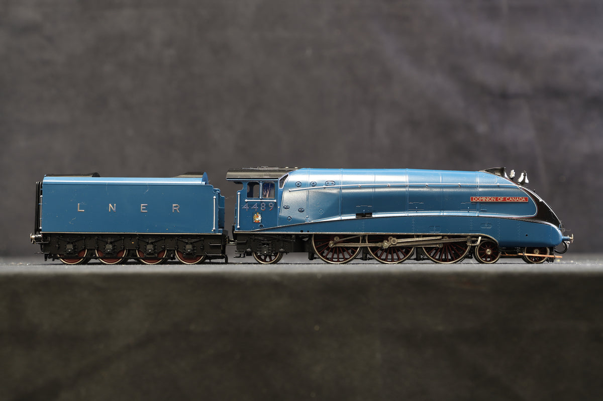 Golden Age Models OO Class A4 4-6-2 &#39;4489&#39; &#39;Dominion of Canada&#39;, LNER Garter Blue, DCC Sound
