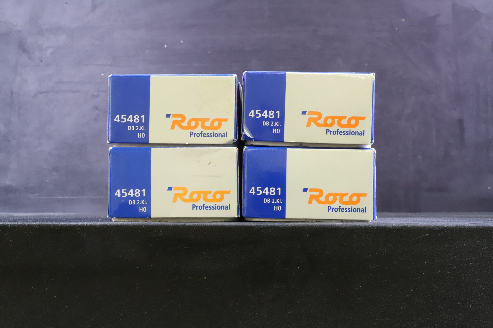 Roco HO 45481 Rake Of 4 DB Silver Coaches