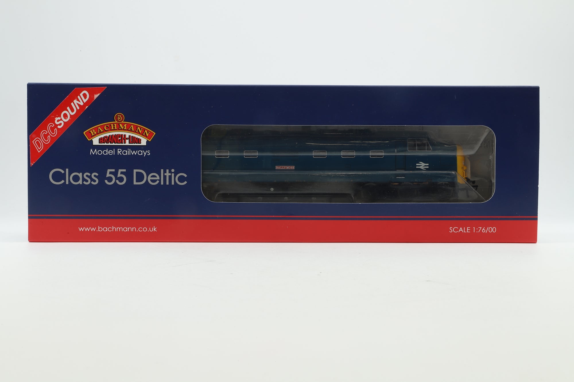 Bachmann OO 32-526DS Class 55 '55018' 'Ballymoss' BR Blue, DCC Sound