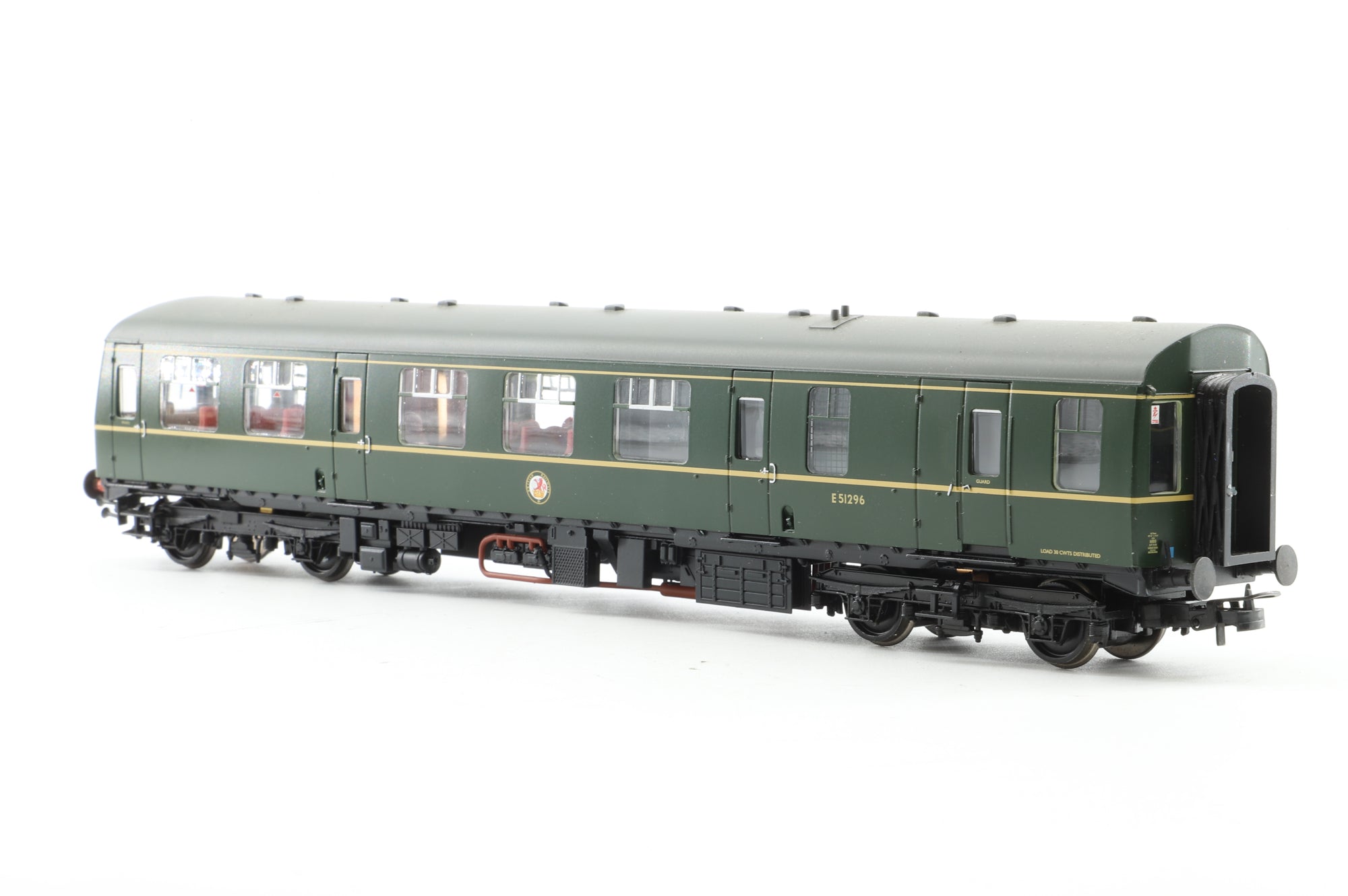 Bachmann OO 31-327 Class 105 Two Car DMU BR Green with Half Yellow Ends