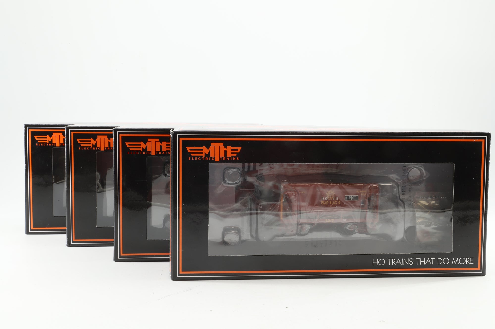 MTH HO 80-90093 4-Pack of 70T Centre Discharge Ore Cars in DMIR Livery