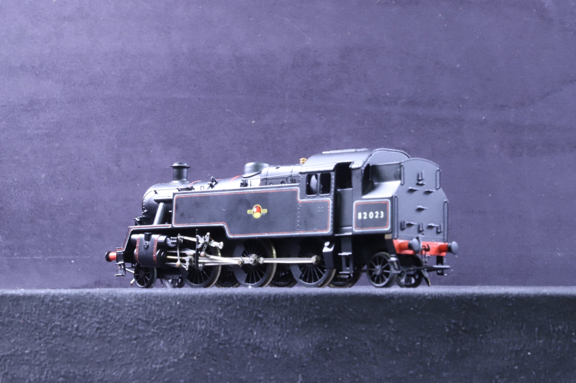 DJH OO Kit Built BR Standard Class 3 82023 in BR Lined Black w/ Late Crests