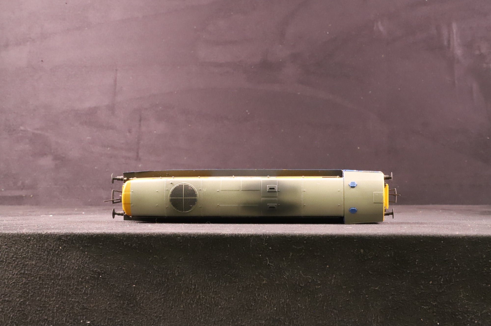 Bachmann OO 32-027U TTCA Class 20 '20168' 'Sir George Earle' Lafarge Cement, Excl.Modelzone No.211, Weathered