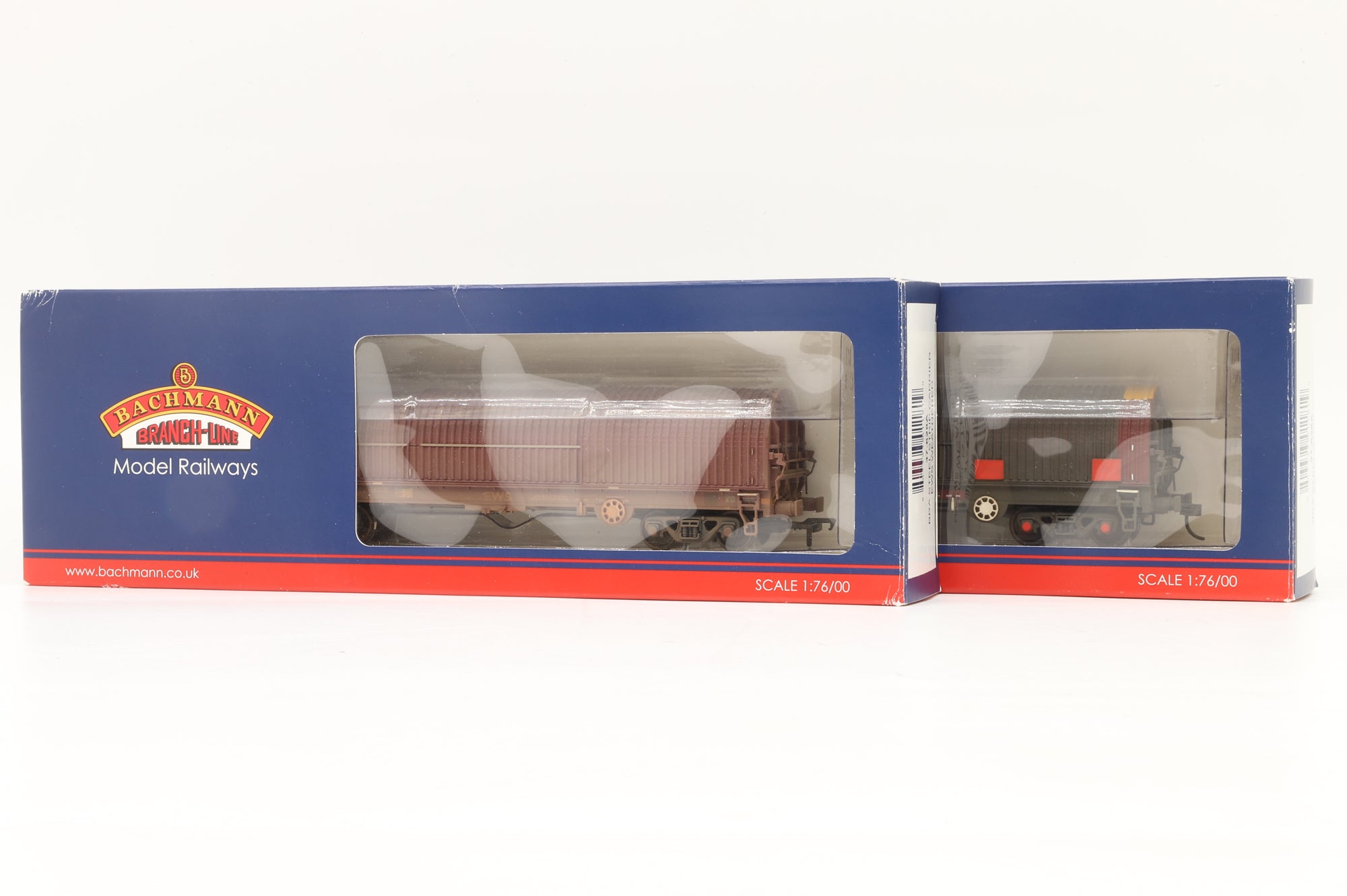 Bachmann OO 37-628A Rake Of 2 BRA Steel Strip Carrier EWS Wagons Weathered