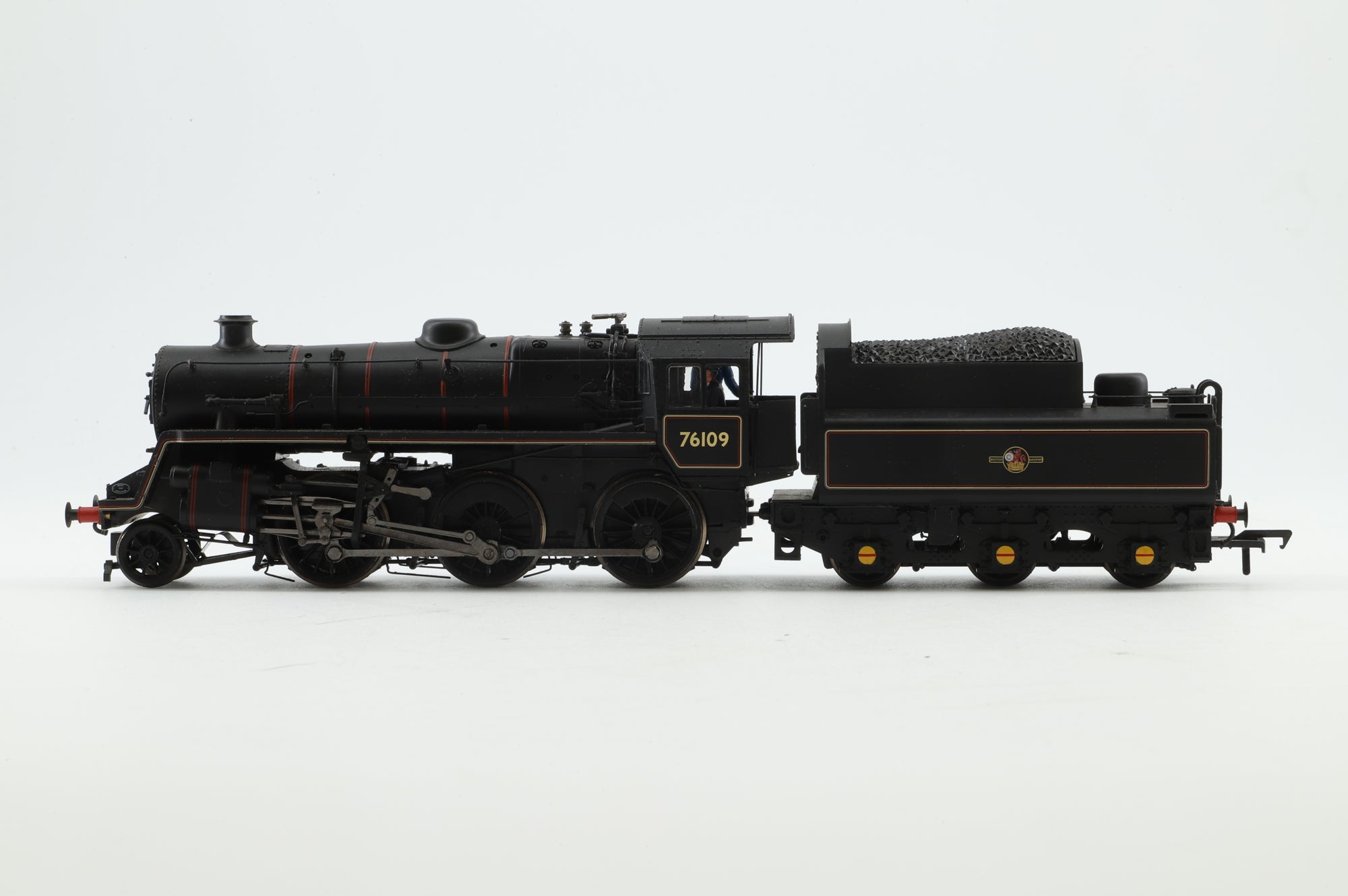 Bachmann OO 32-955 Standard 4MT 76109 in Lined BR Black w/ Late Crests
