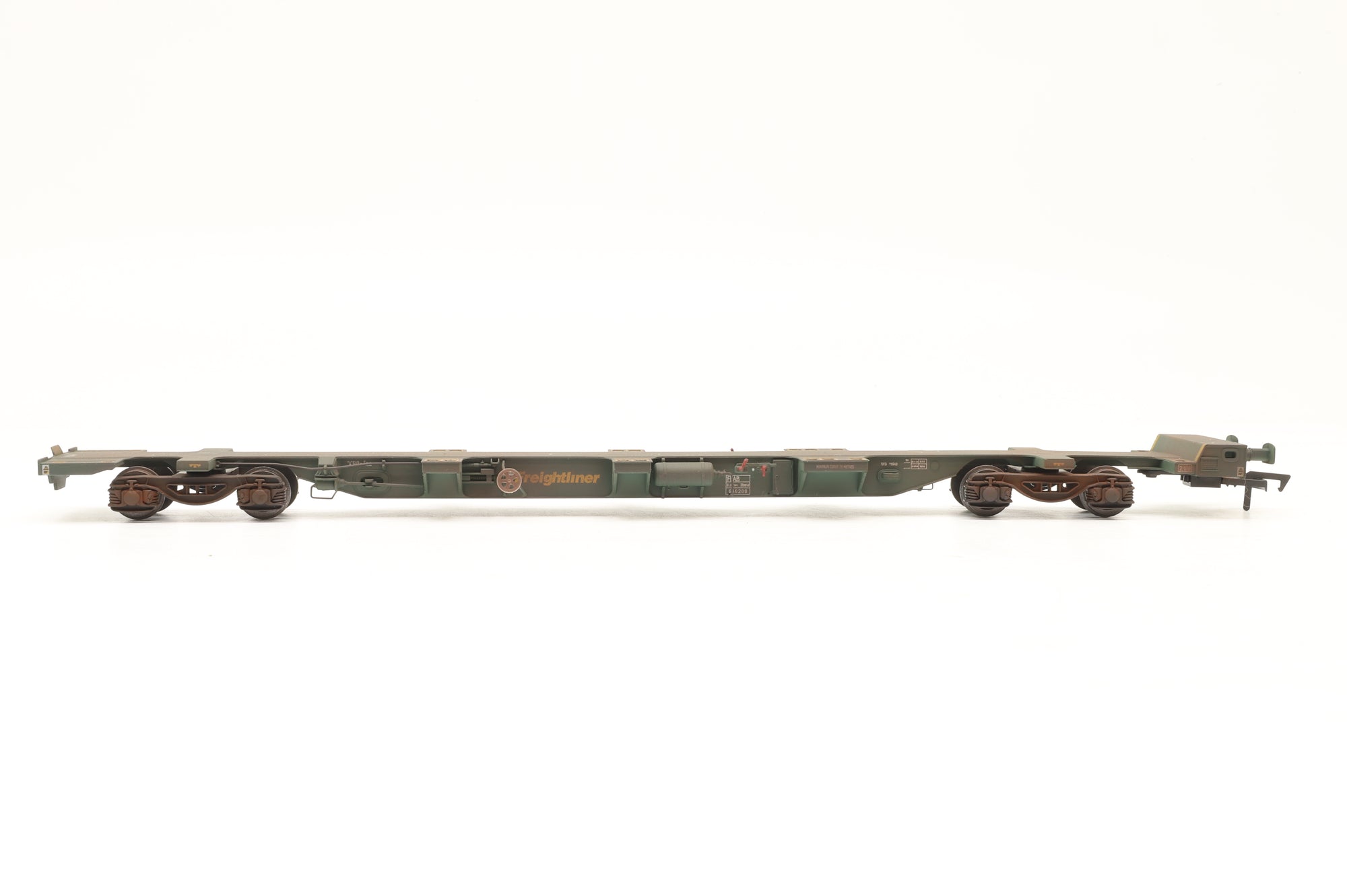 WORKSHOP Dapol OO B724-B Twin Pack of FEA Spine Wagons in Freightliner Green – Weathered