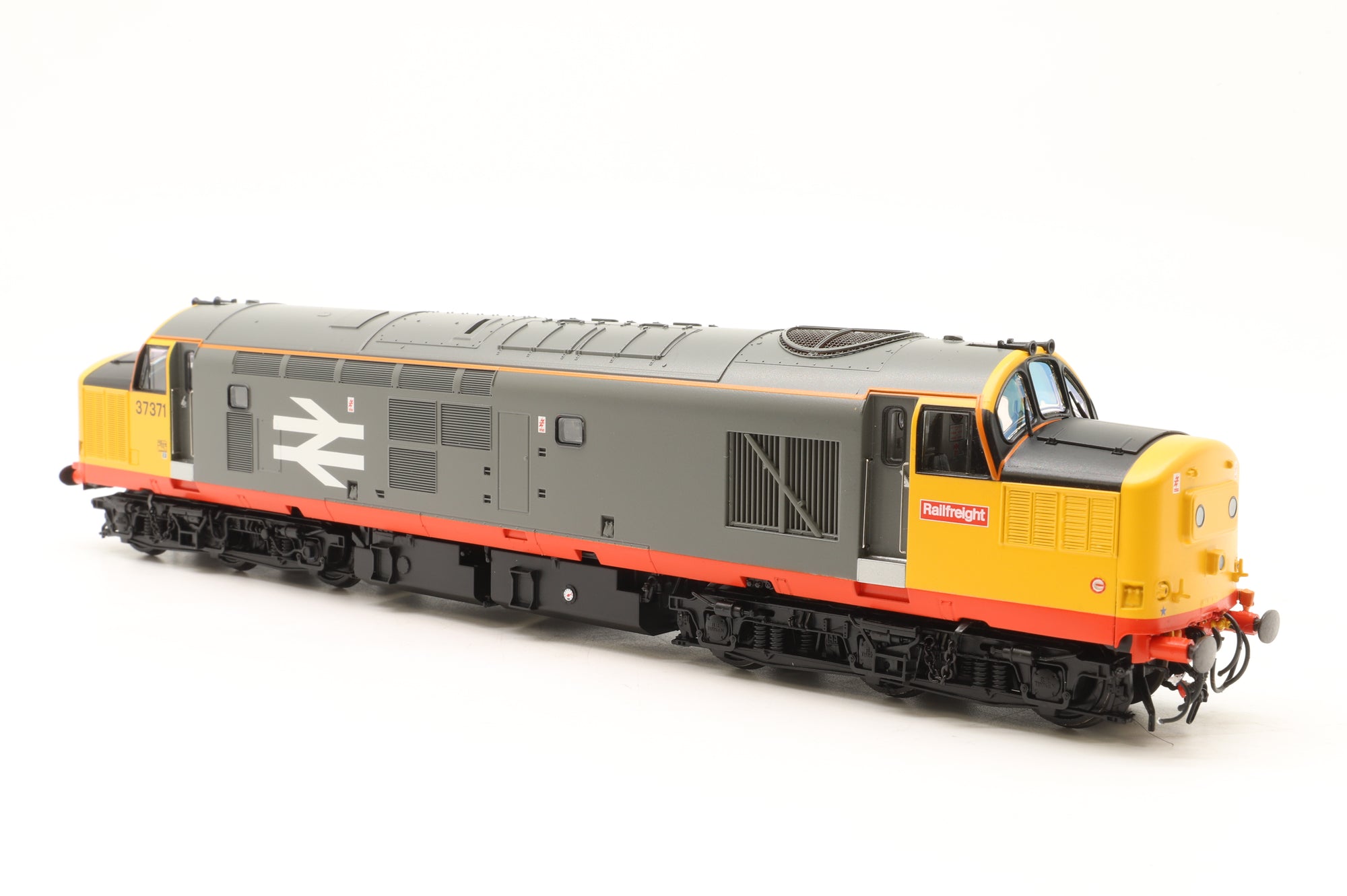 Bachmann OO 35-305SFX Class 37/0 '37371' BR Railfreight Red Stripe DCC Sound