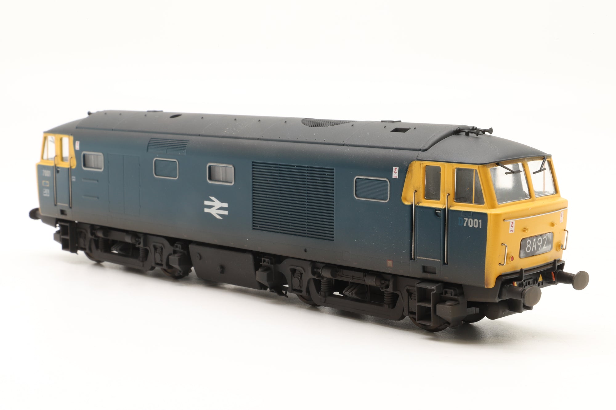 Heljan OO 3529 Class 35 'D7001' DIesel BR Blue WFYE Weathered