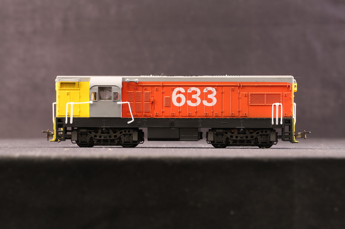 Frateschi HO 3101 &#39;633&#39; Red, Grey &amp; Yellow Diesel Locomotive