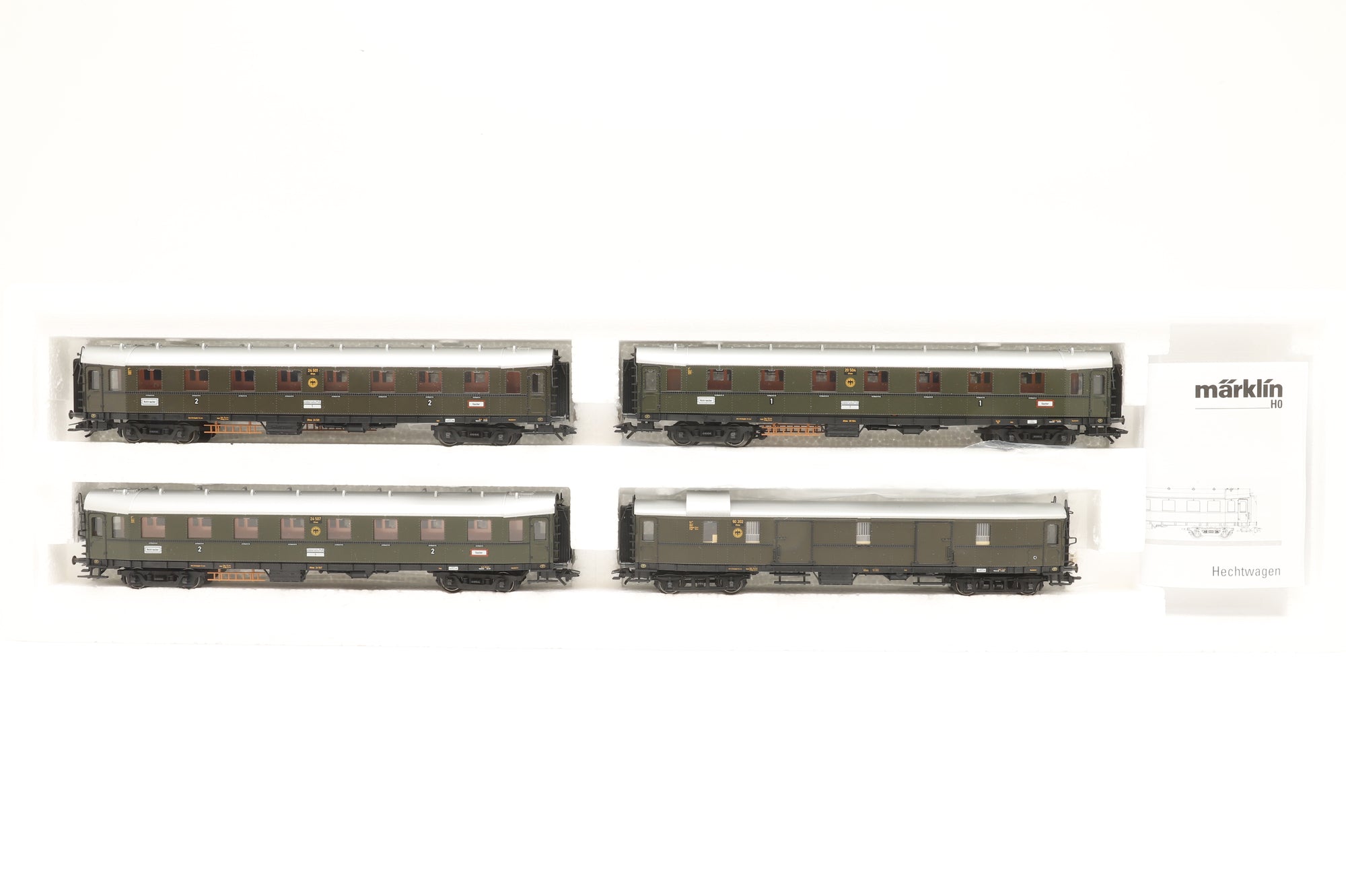 Marklin HO 42229 Hapag-Lloyd Passenger Car Set