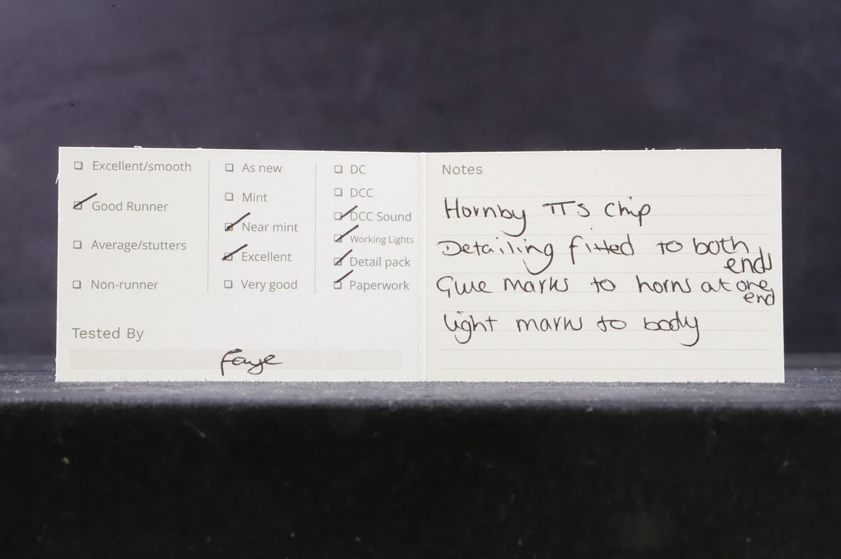 Hornby OO R3743 Class 60 &#39;60015&#39; &#39;Bow Fell&#39; Railfreight Construction Triple Grey DCC Sound