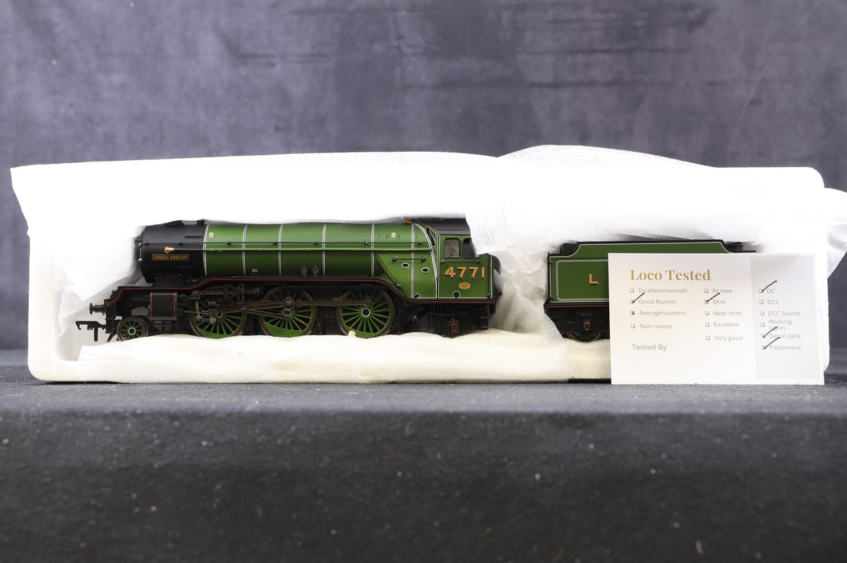 Bachmann OO 31-550A Class V2 2-6-2 4771 &quot;Green Arrow&quot; in LNER green - as preserved