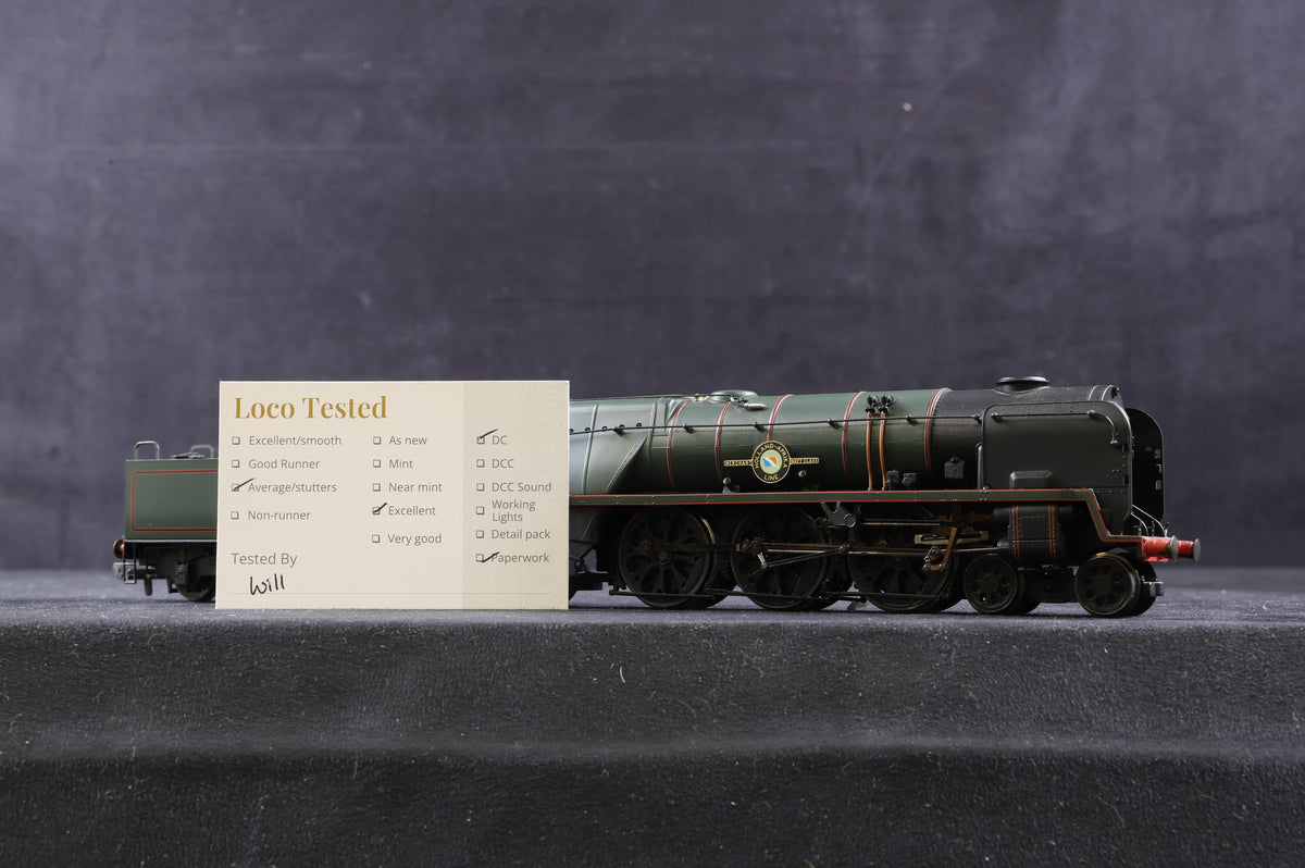 Hornby OO R2170 Rebuilt Merchant Navy Class 4-6-2 &#39;Holland Afrika Line&#39; &#39;35023&#39; BR Green