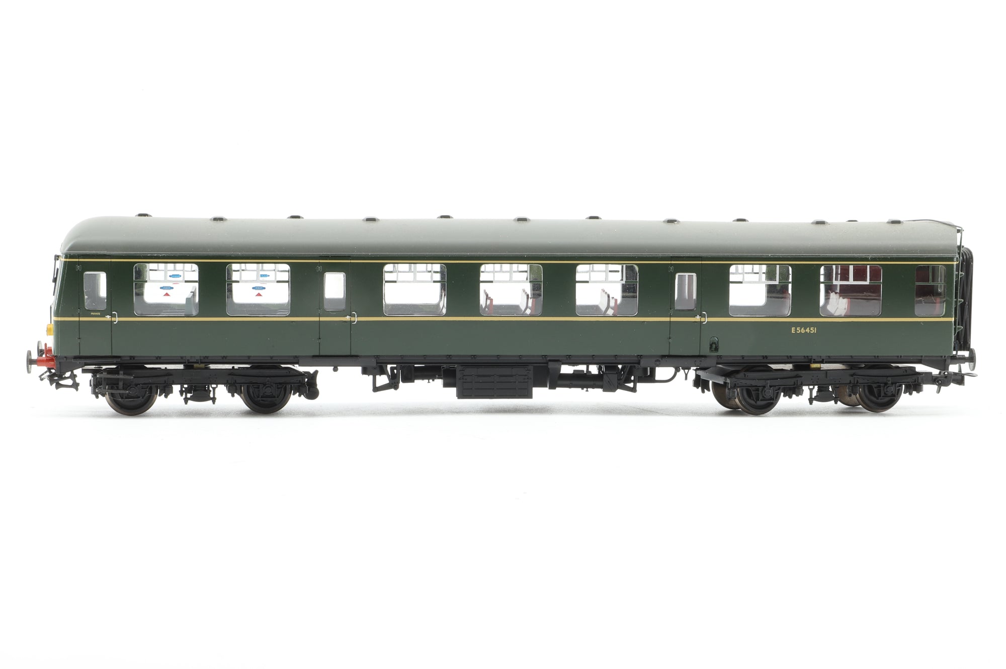Bachmann OO 31-327 Class 105 Two Car DMU BR Green with Half Yellow Ends