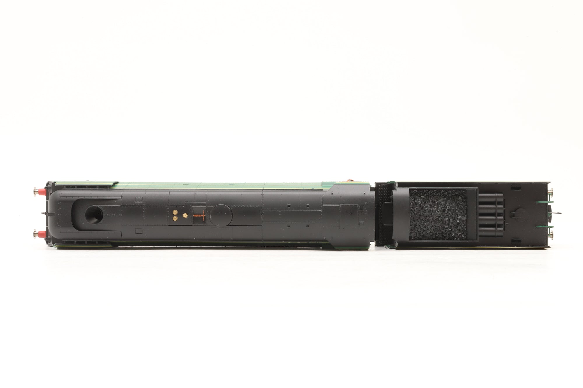 Hornby OO R2661M The Bournemouth Belle Train Pack