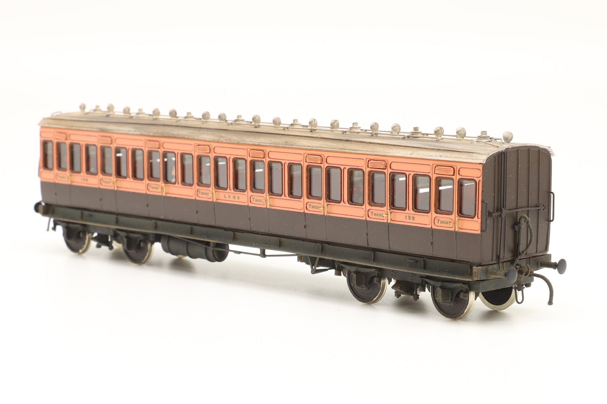 Roxey P4 Kit Built Rake of 4 LSWR Coaches, Weathered