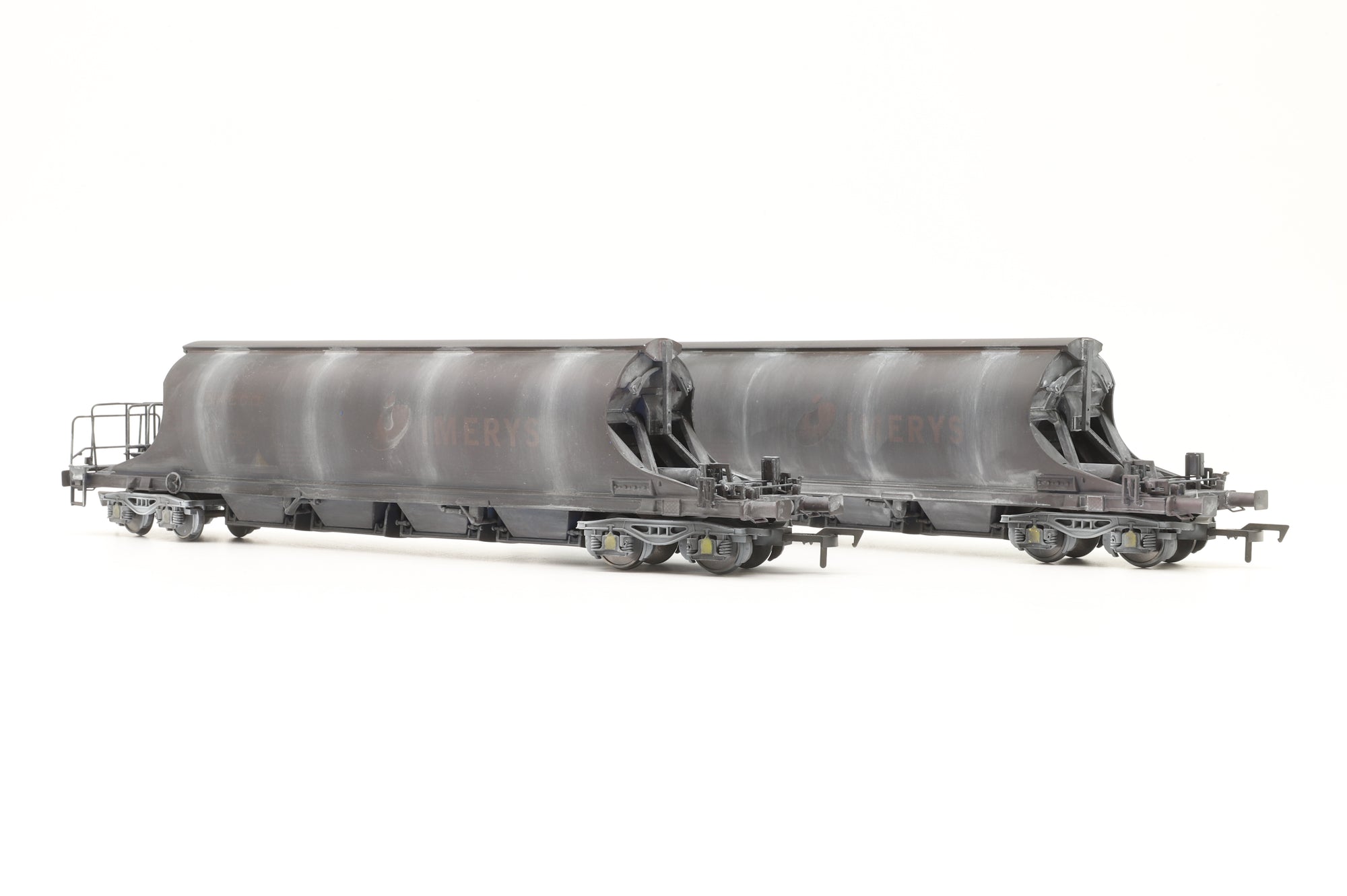 KMRC OO SB001F/H Set of 2 JIA China Clay Wagons in Nacco/Imerys Livery - Heavily Weathered
