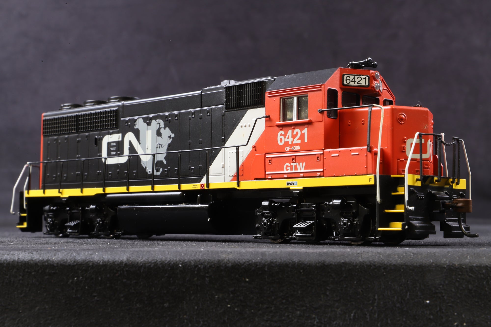 Athearn HO 79686 GP 40-2 '6421' Diesel Locomotive